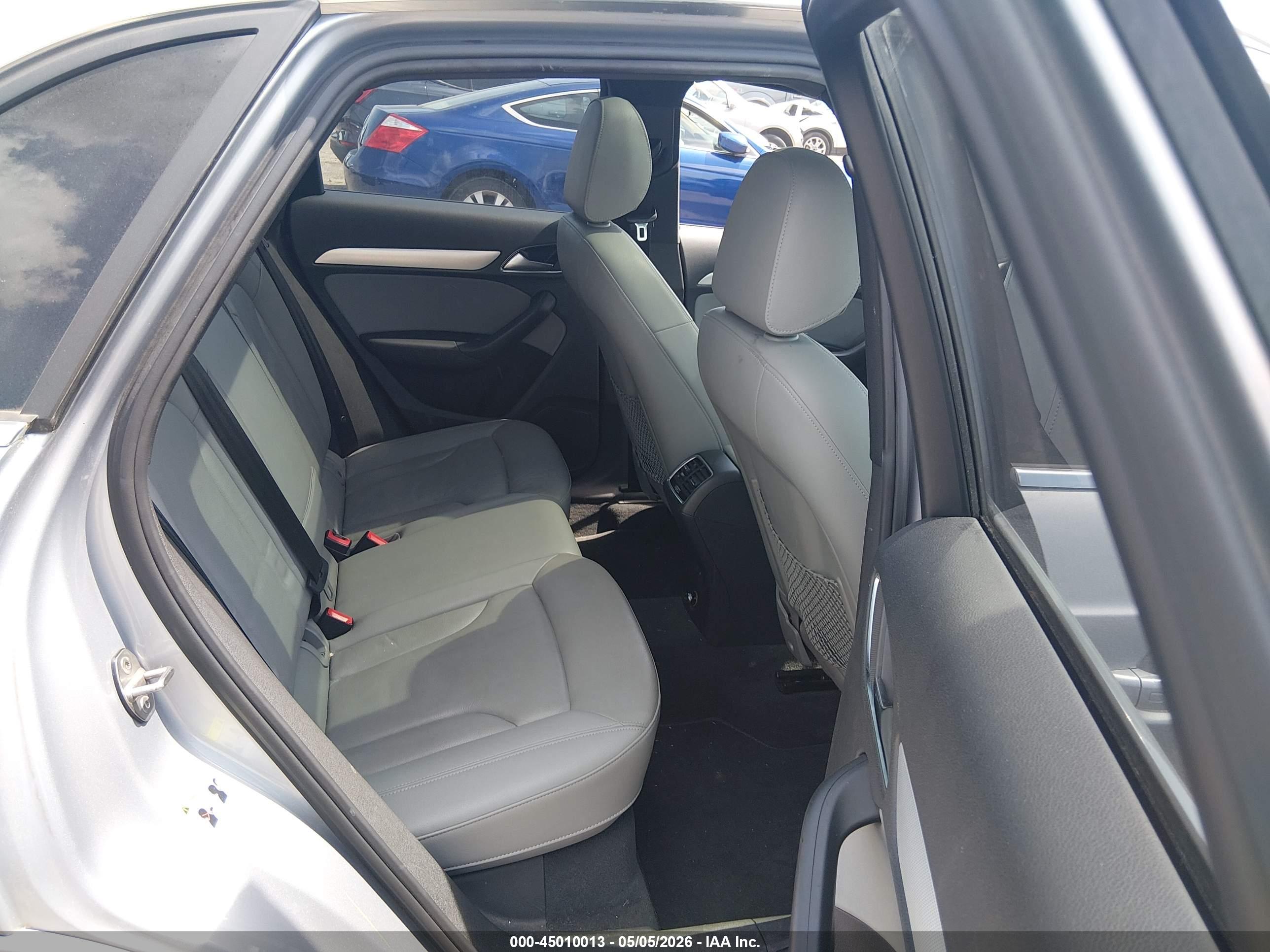 AUDI Q3 image 8