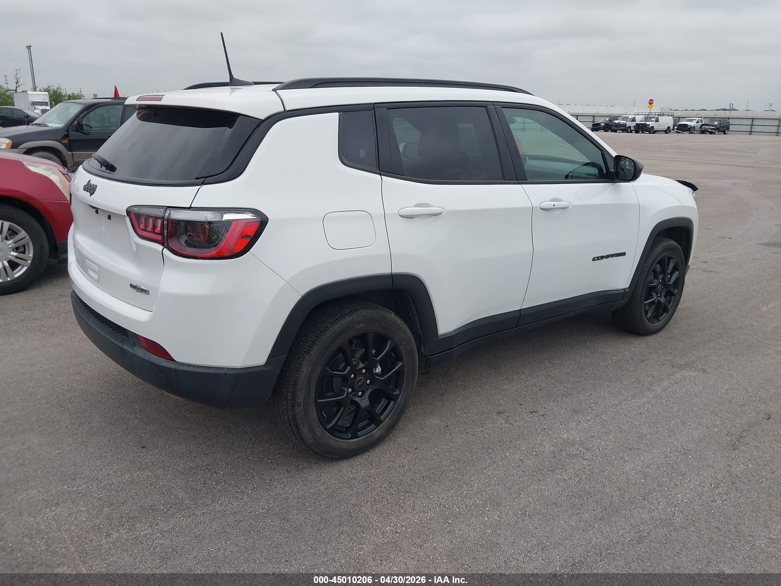 JEEP COMPASS image 4