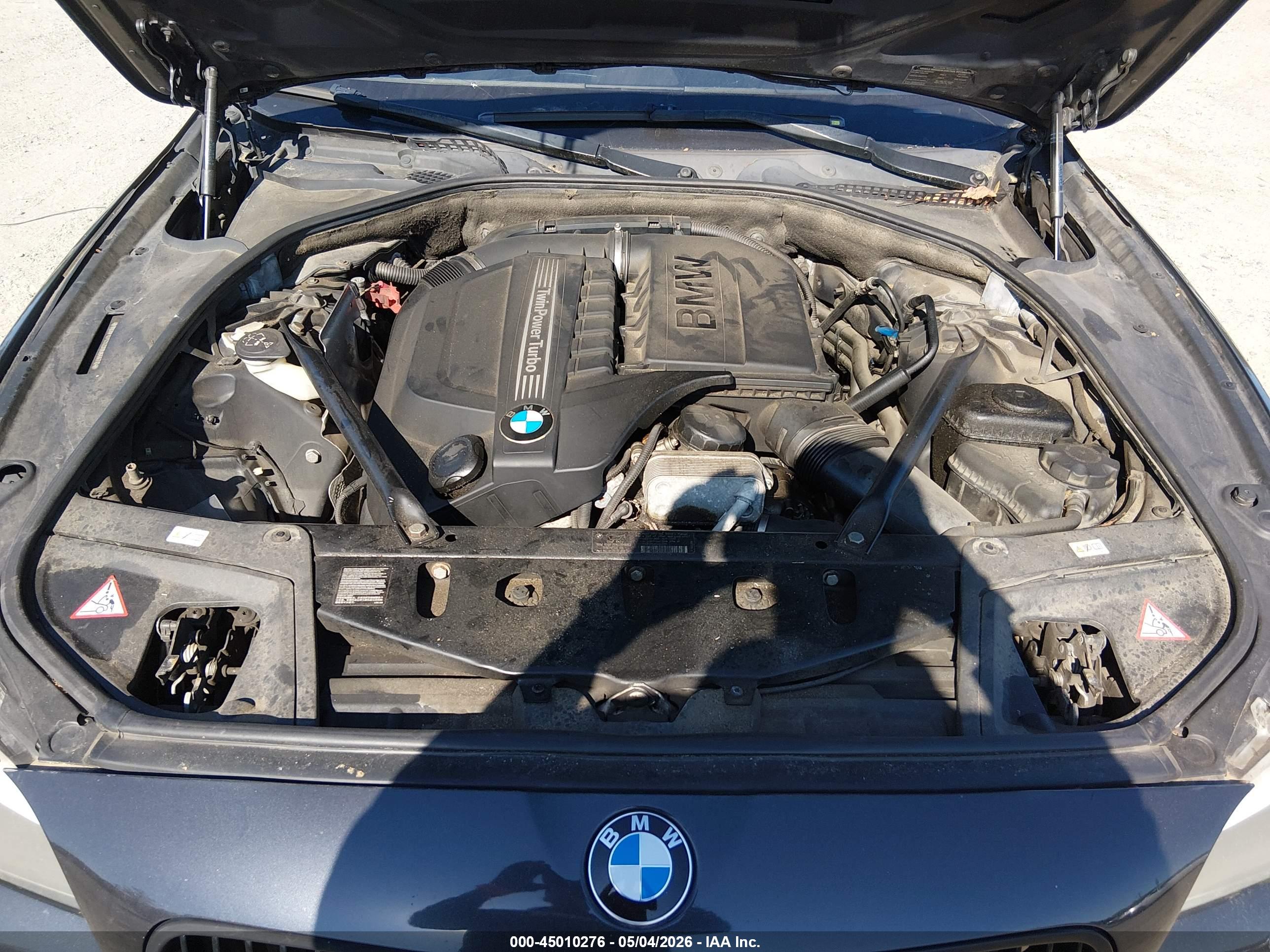 BMW 535I image 10
