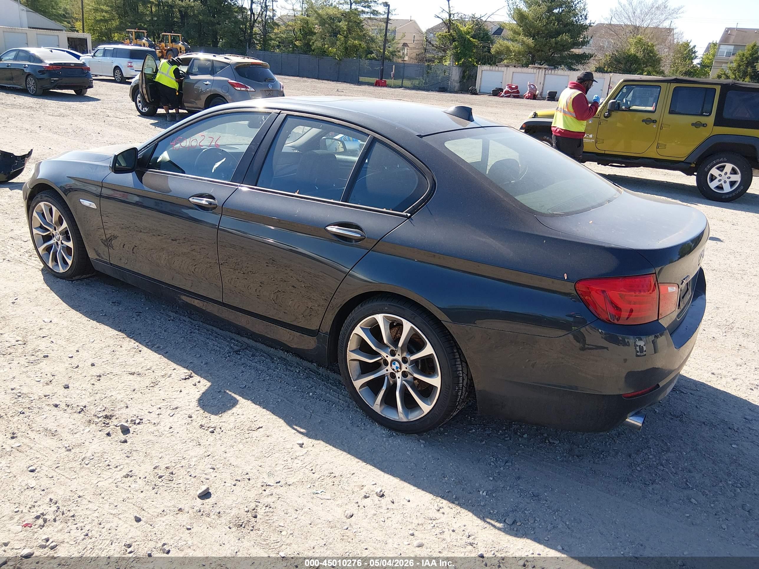 BMW 535I image 3