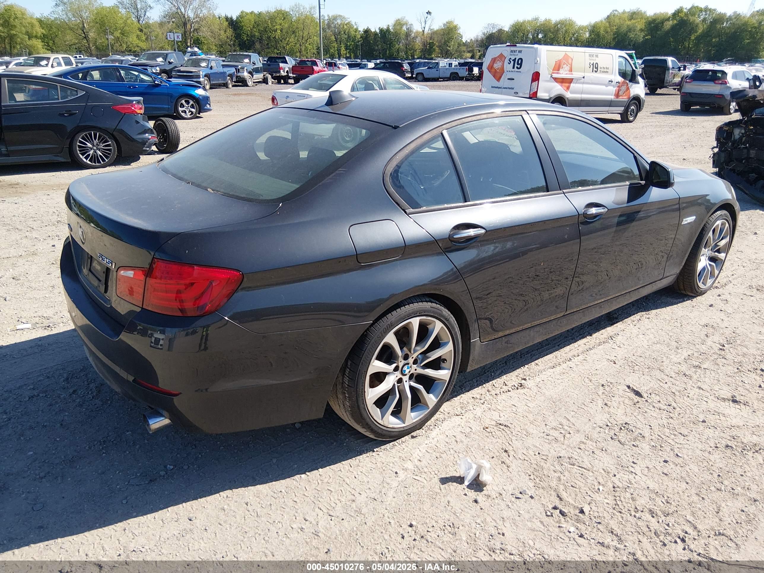 BMW 535I image 4