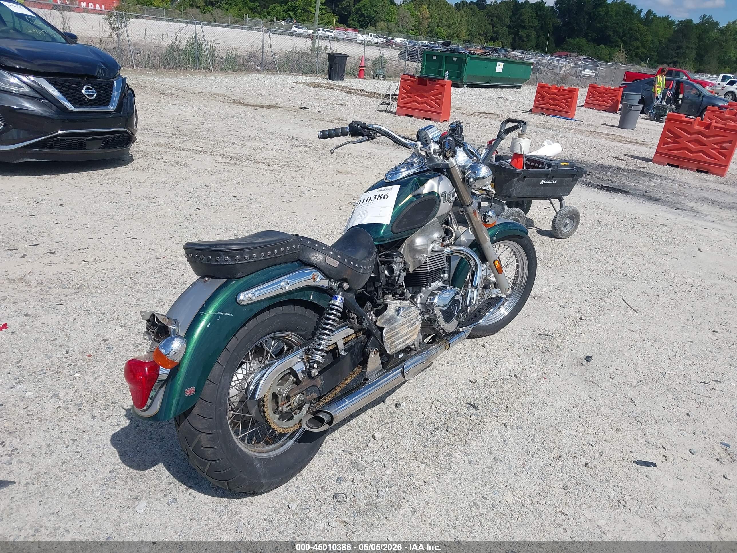 TRIUMPH MOTORCYCLE image 4