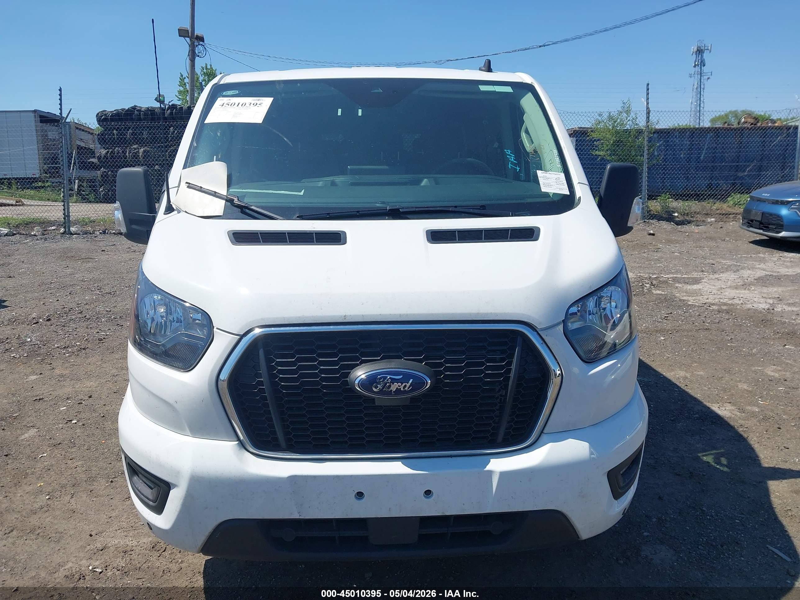 FORD TRANSIT-350 image 6