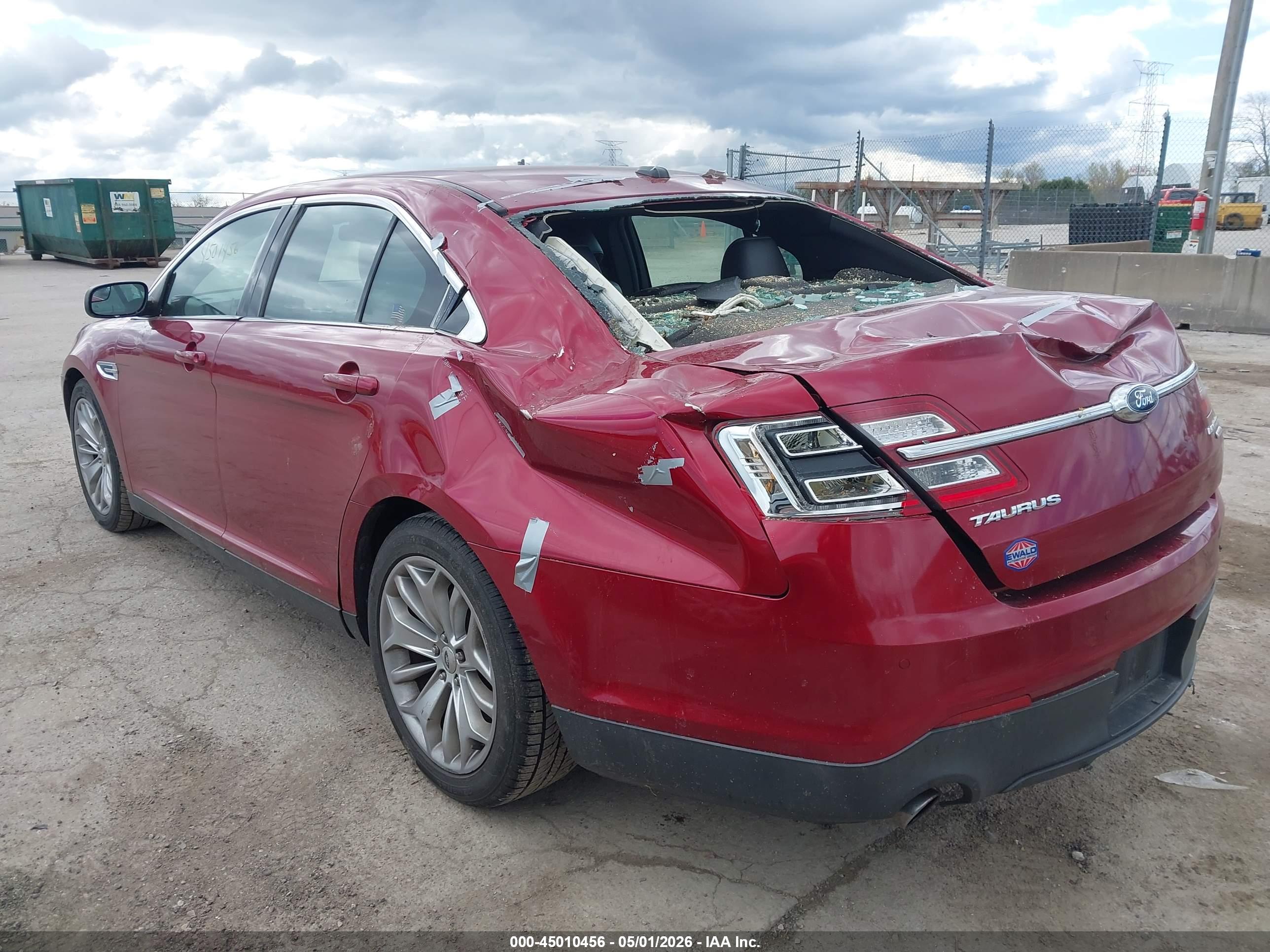 FORD TAURUS image 3