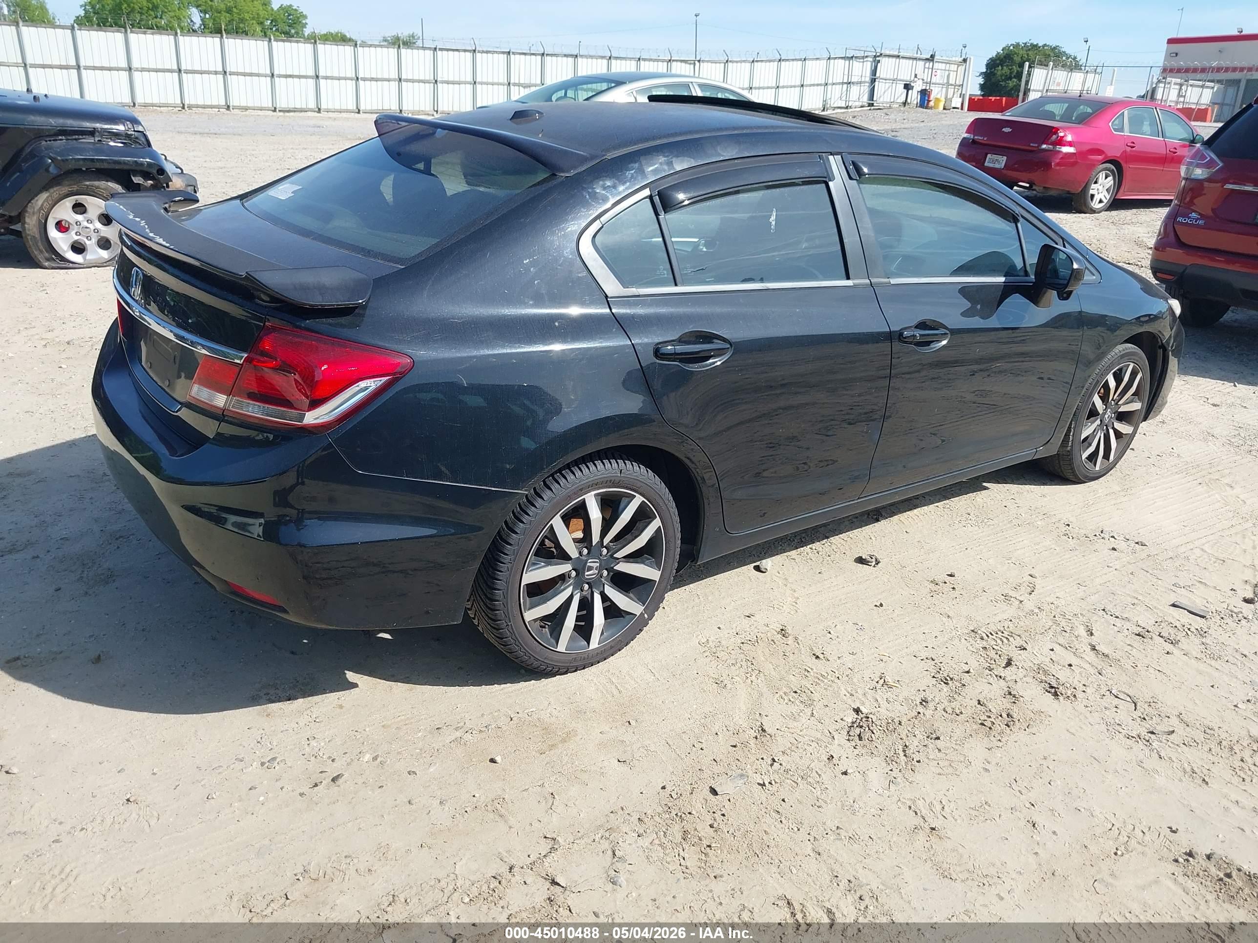 HONDA CIVIC image 4