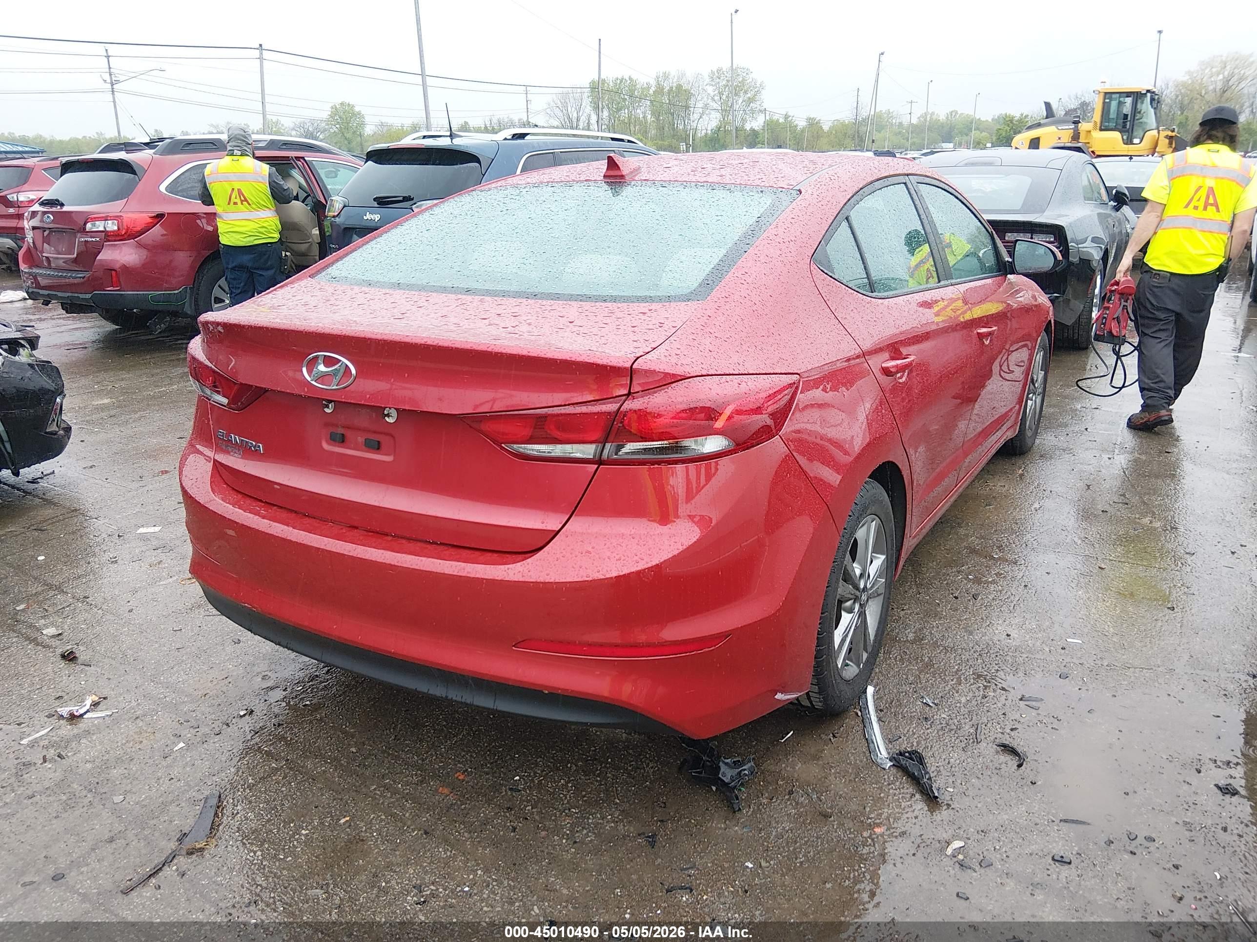 HYUNDAI ELANTRA image 4