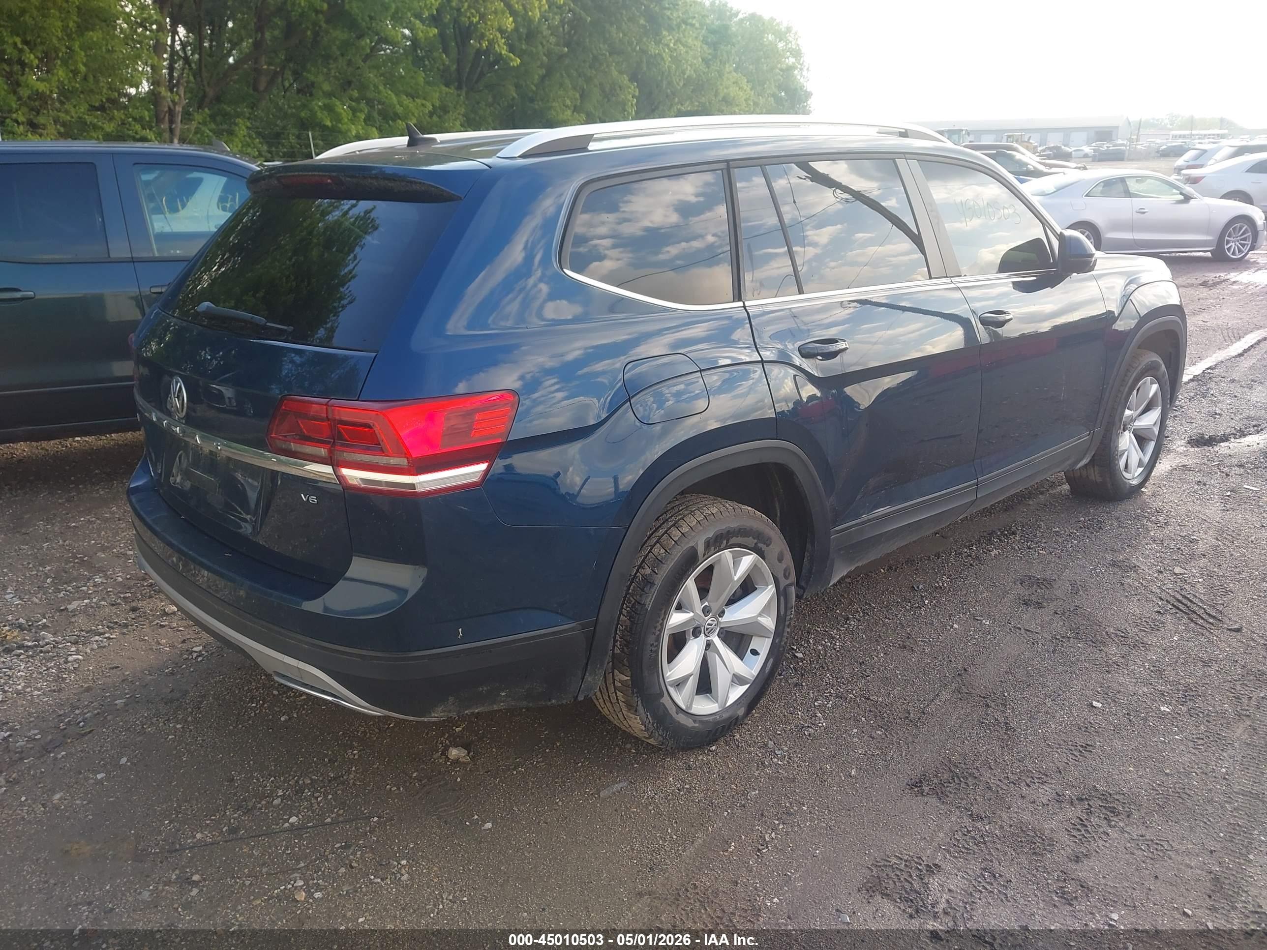 VOLKSWAGEN ATLAS image 4