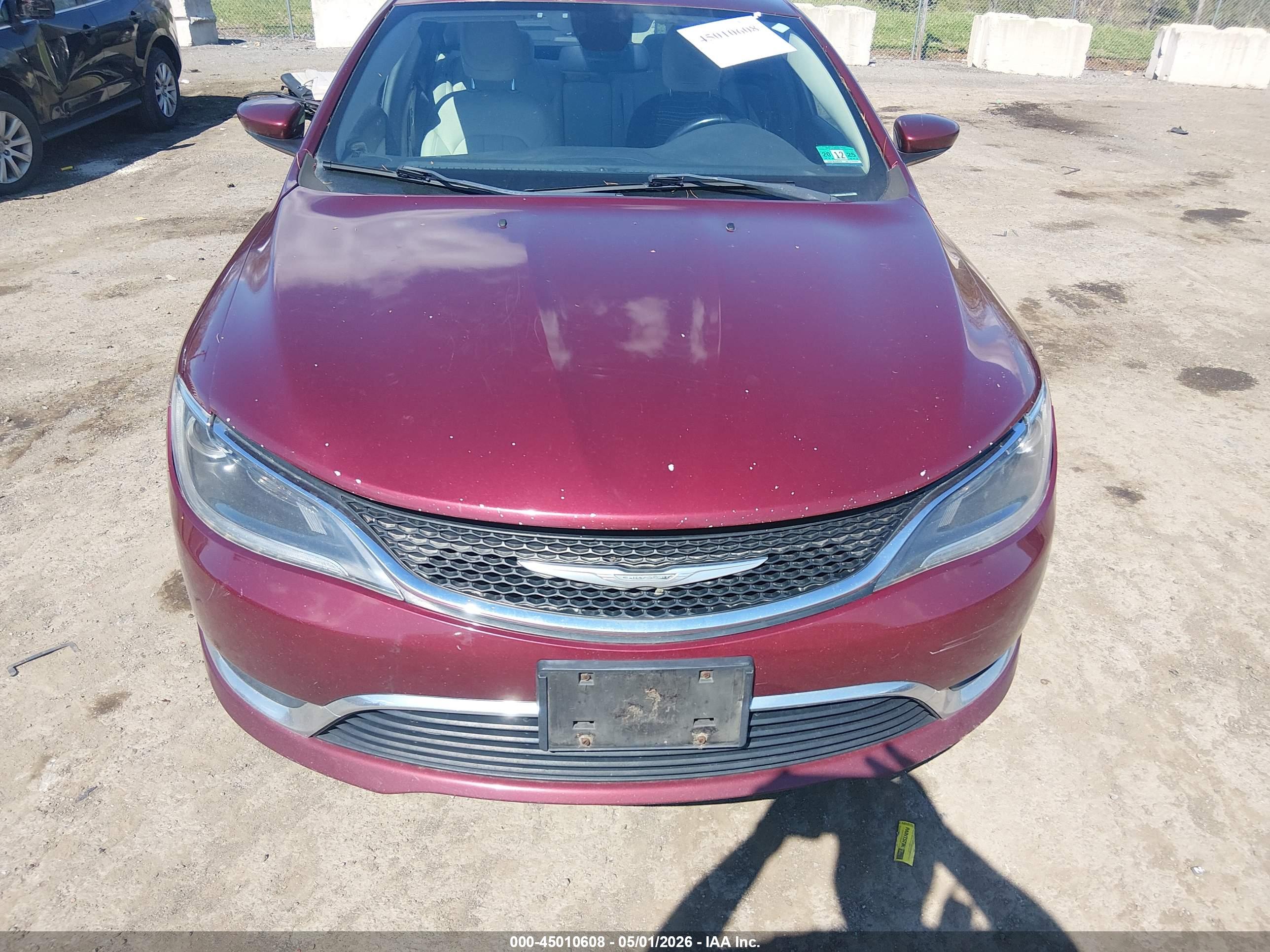 CHRYSLER 200 image 6