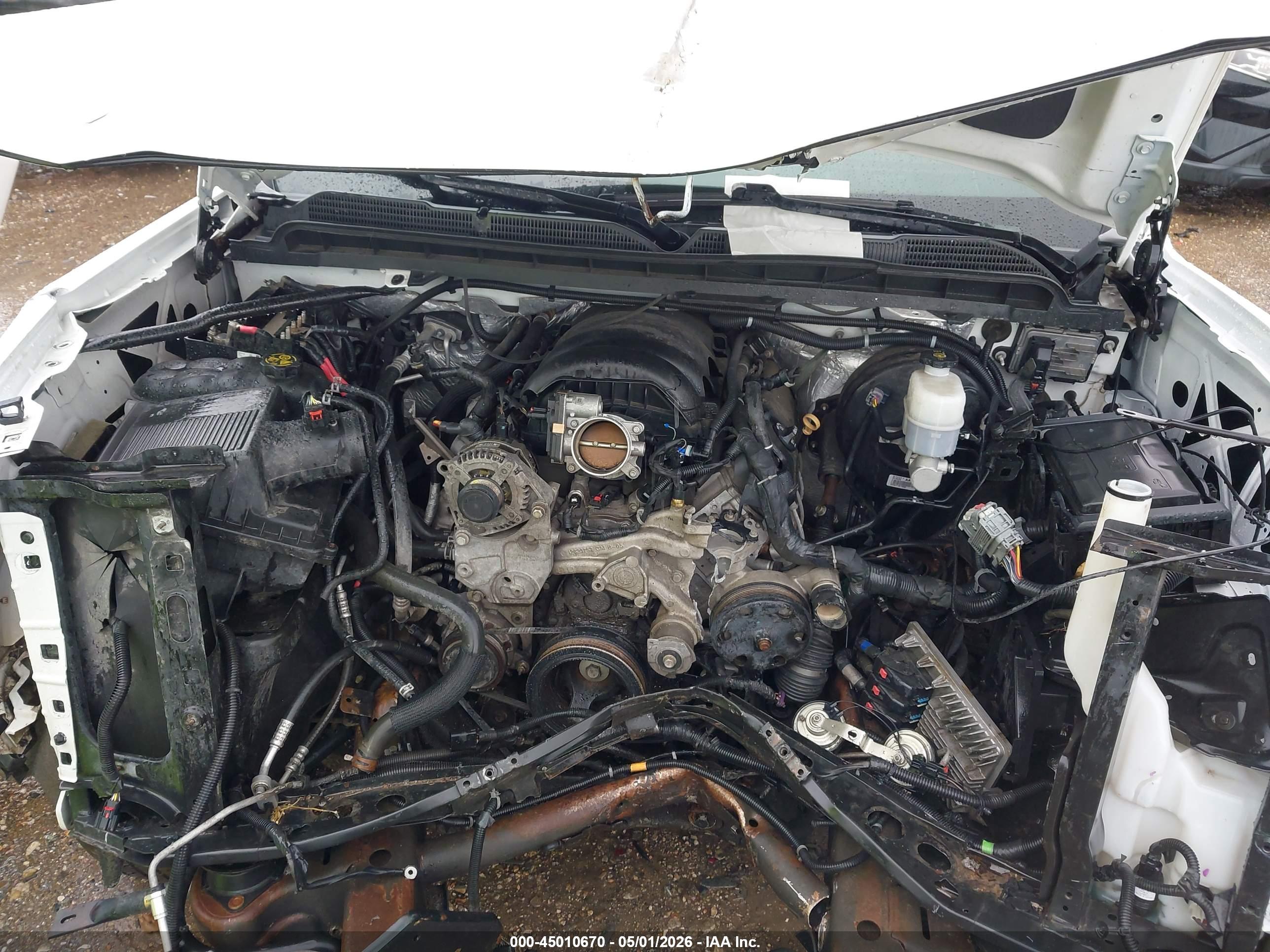 CHEVROLET SILVERADO image 10