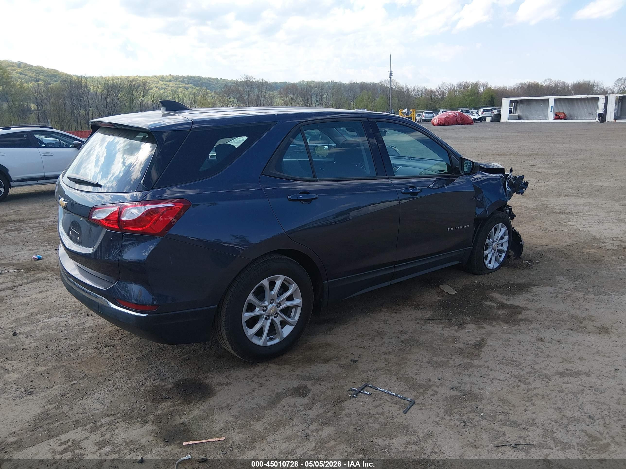 CHEVROLET EQUINOX image 4