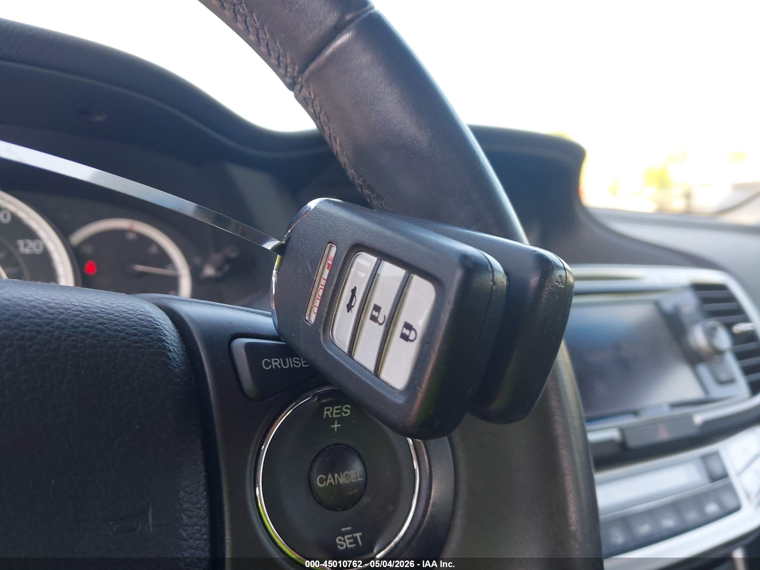 HONDA ACCORD image 11