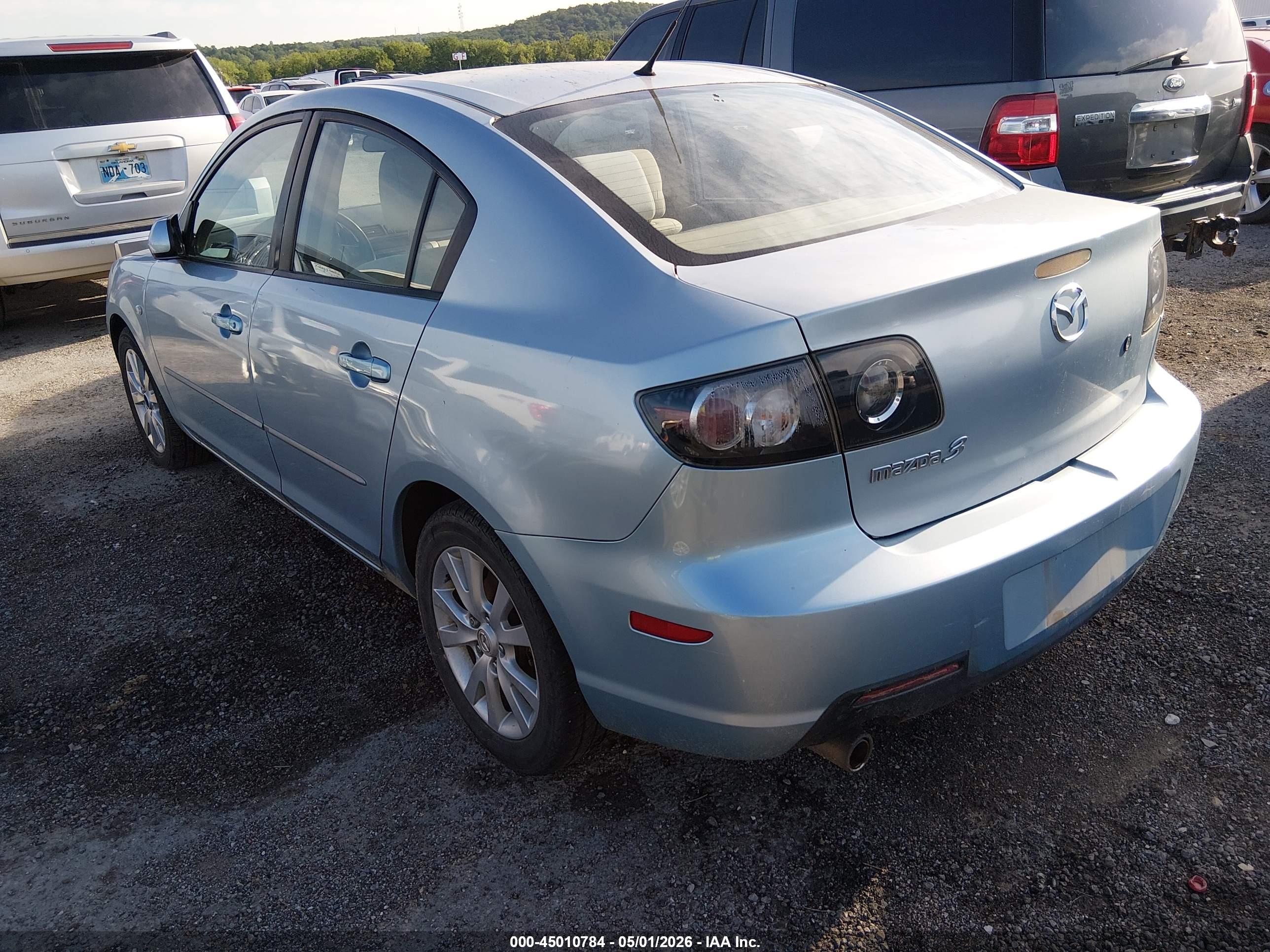 MAZDA MAZDA3 image 3