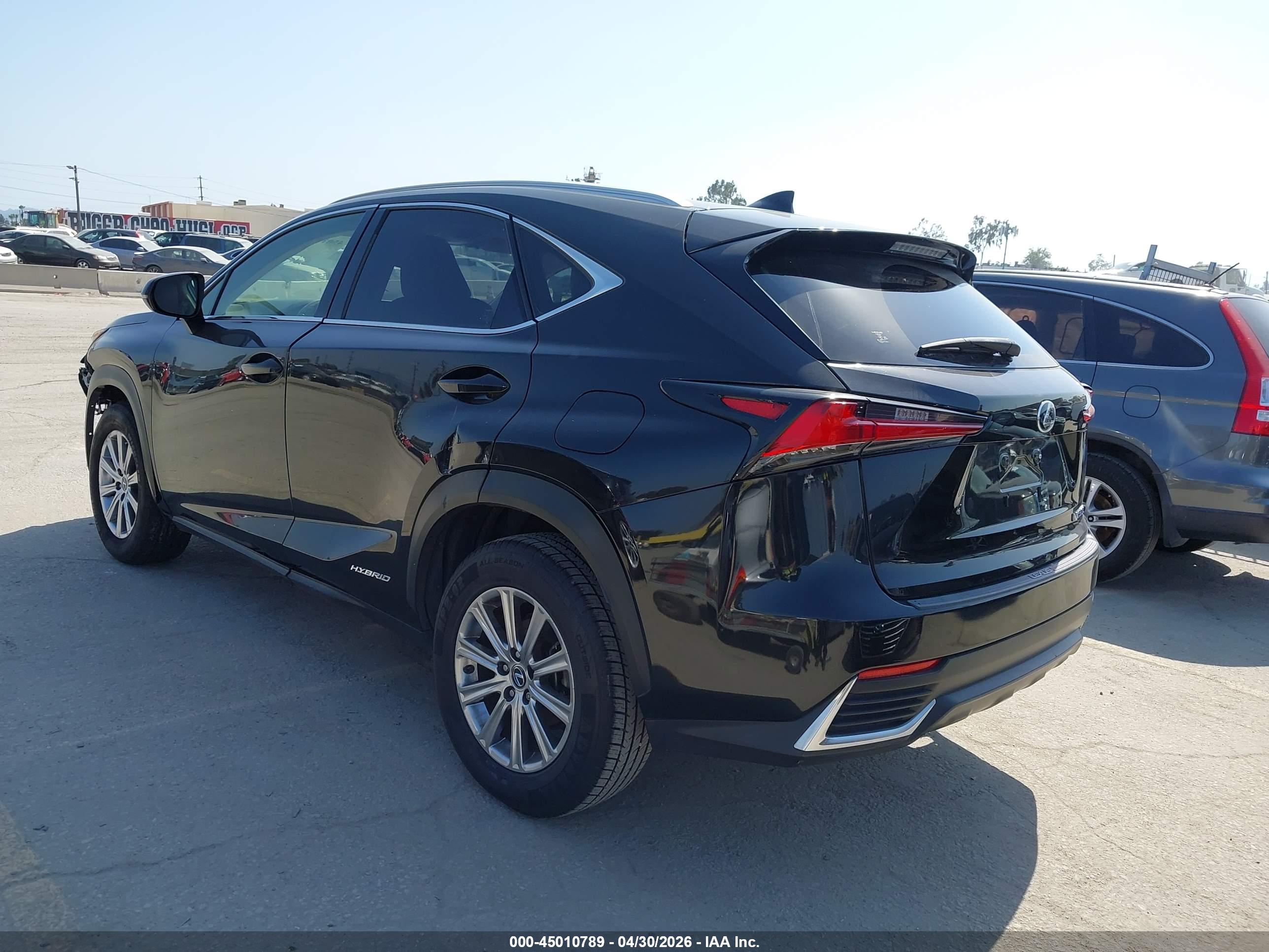 LEXUS NX image 3