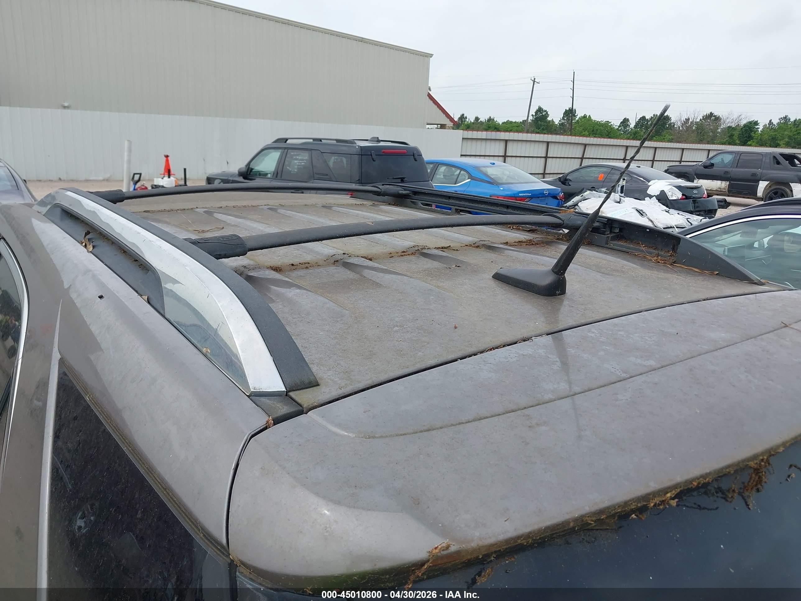 CHEVROLET EQUINOX image 6