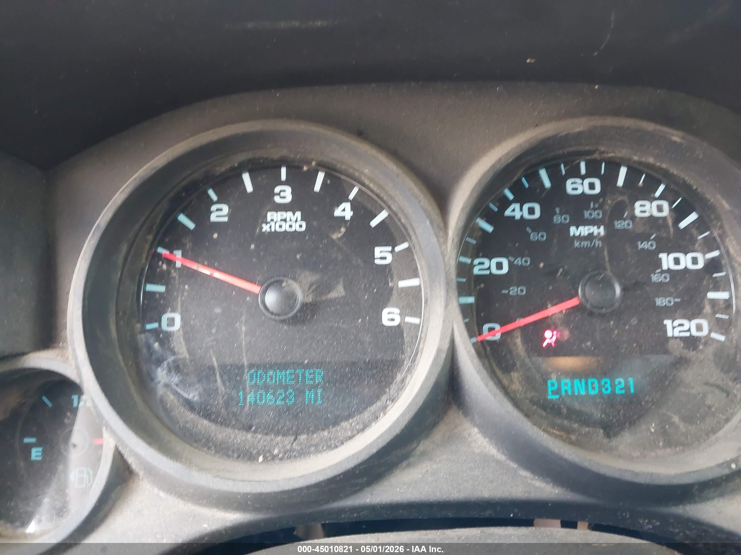CHEVROLET SILVERADO image 7