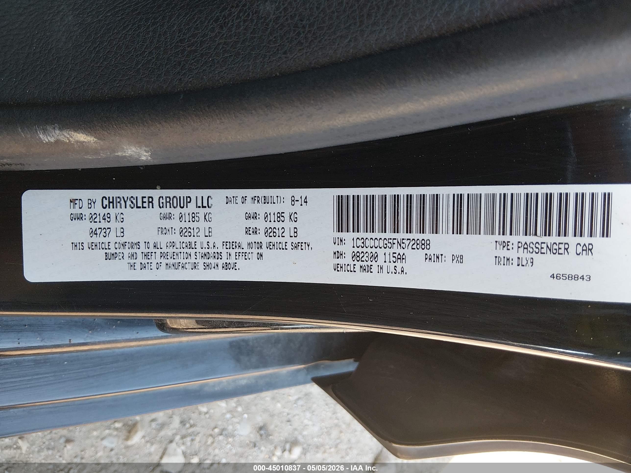 CHRYSLER 200 image 9