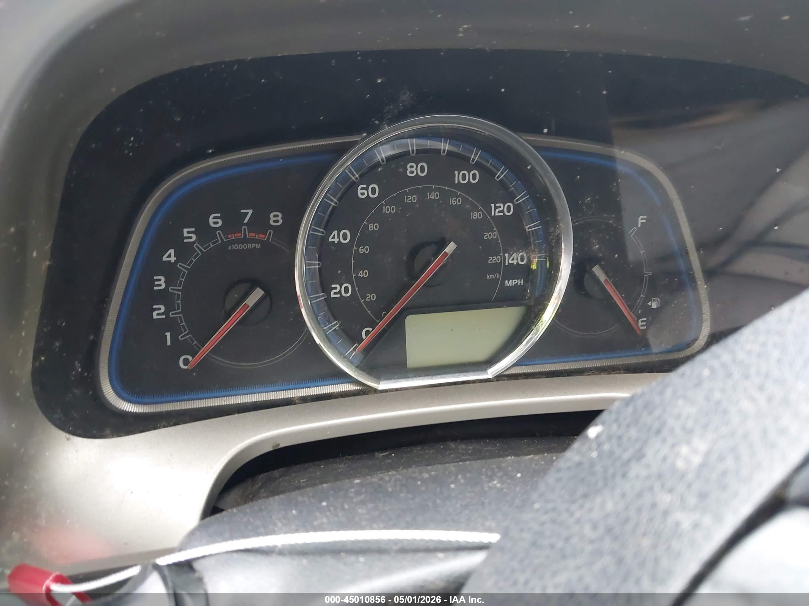 TOYOTA RAV4 image 7