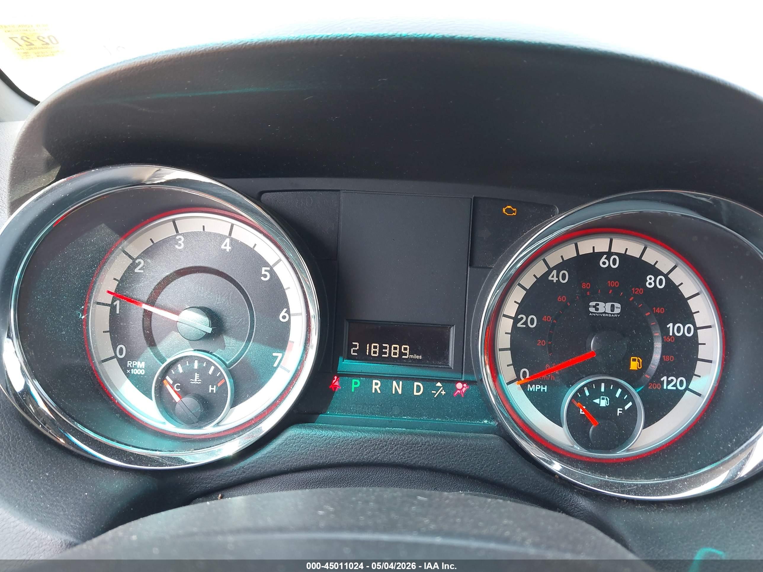 DODGE GRAND image 7