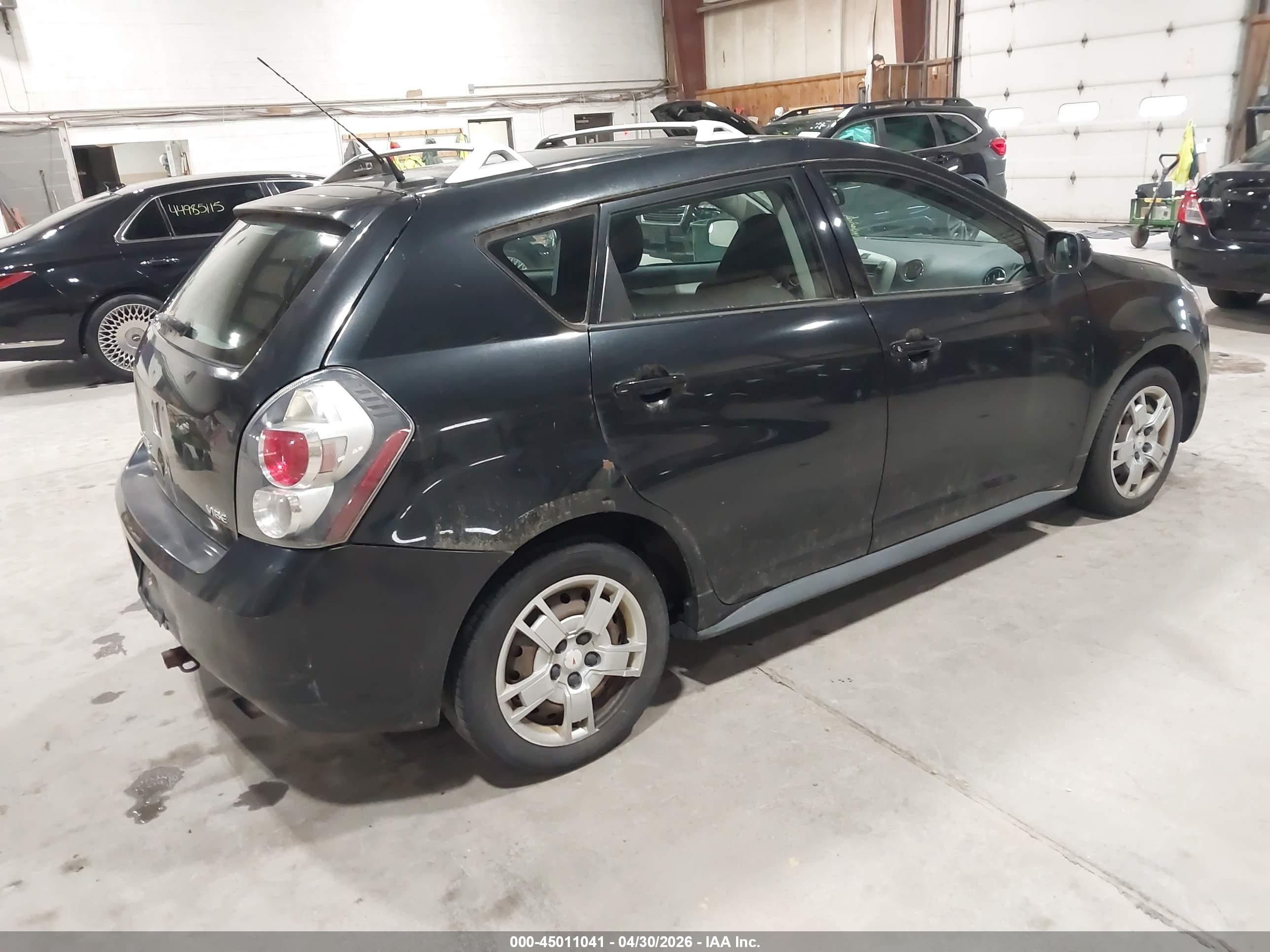 PONTIAC VIBE image 4