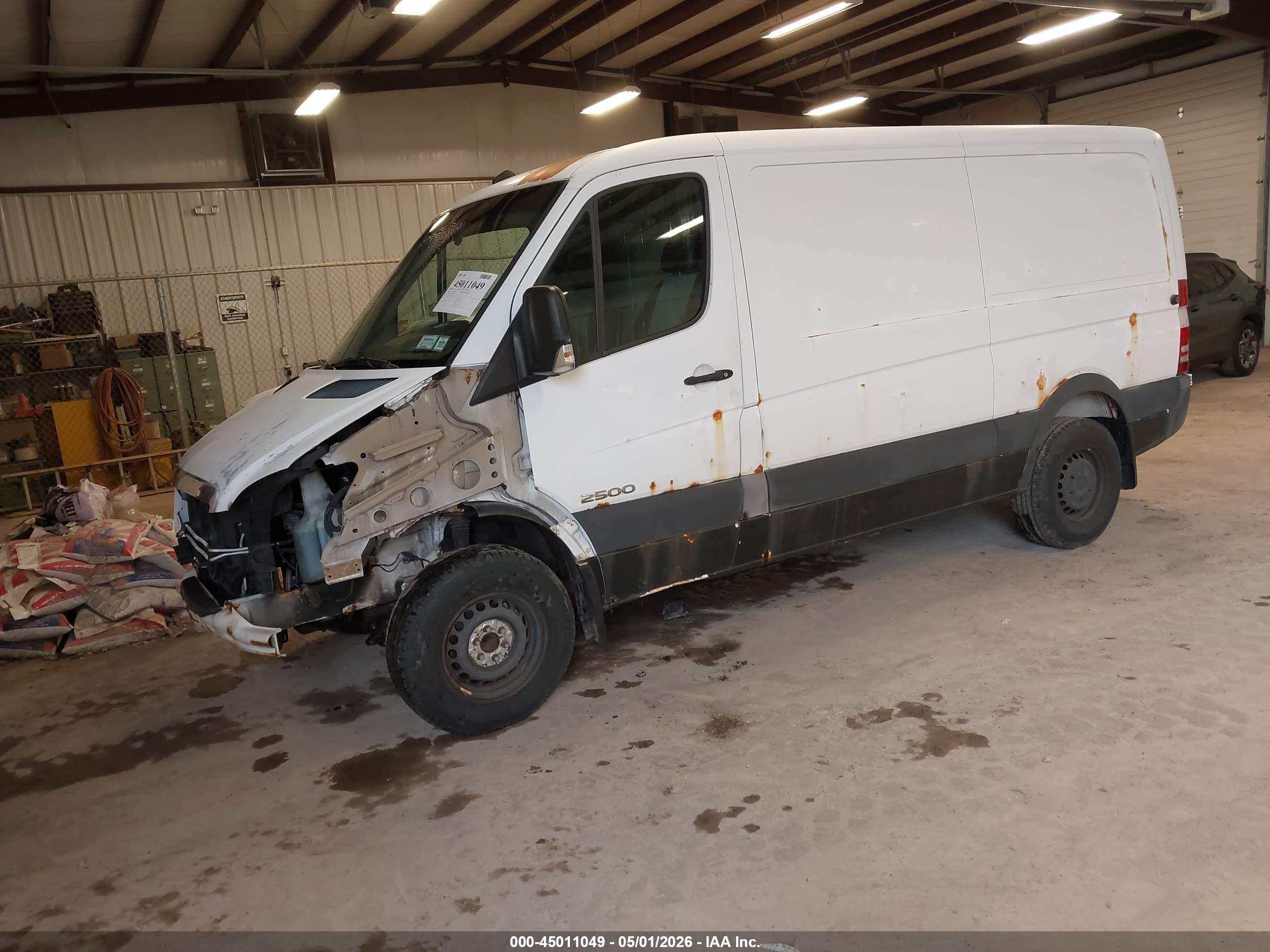 DODGE SPRINTER image 2