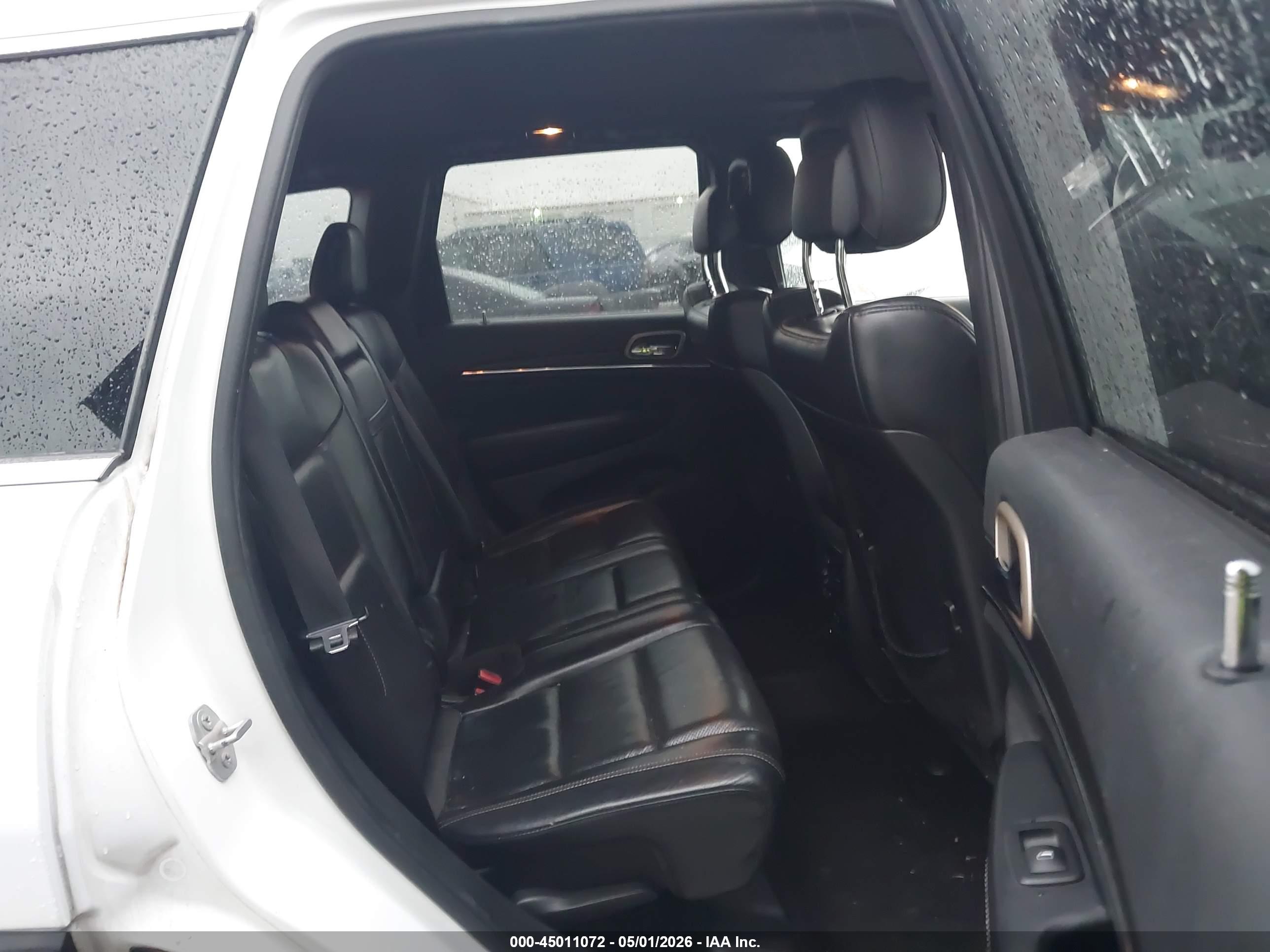 JEEP GRAND image 8