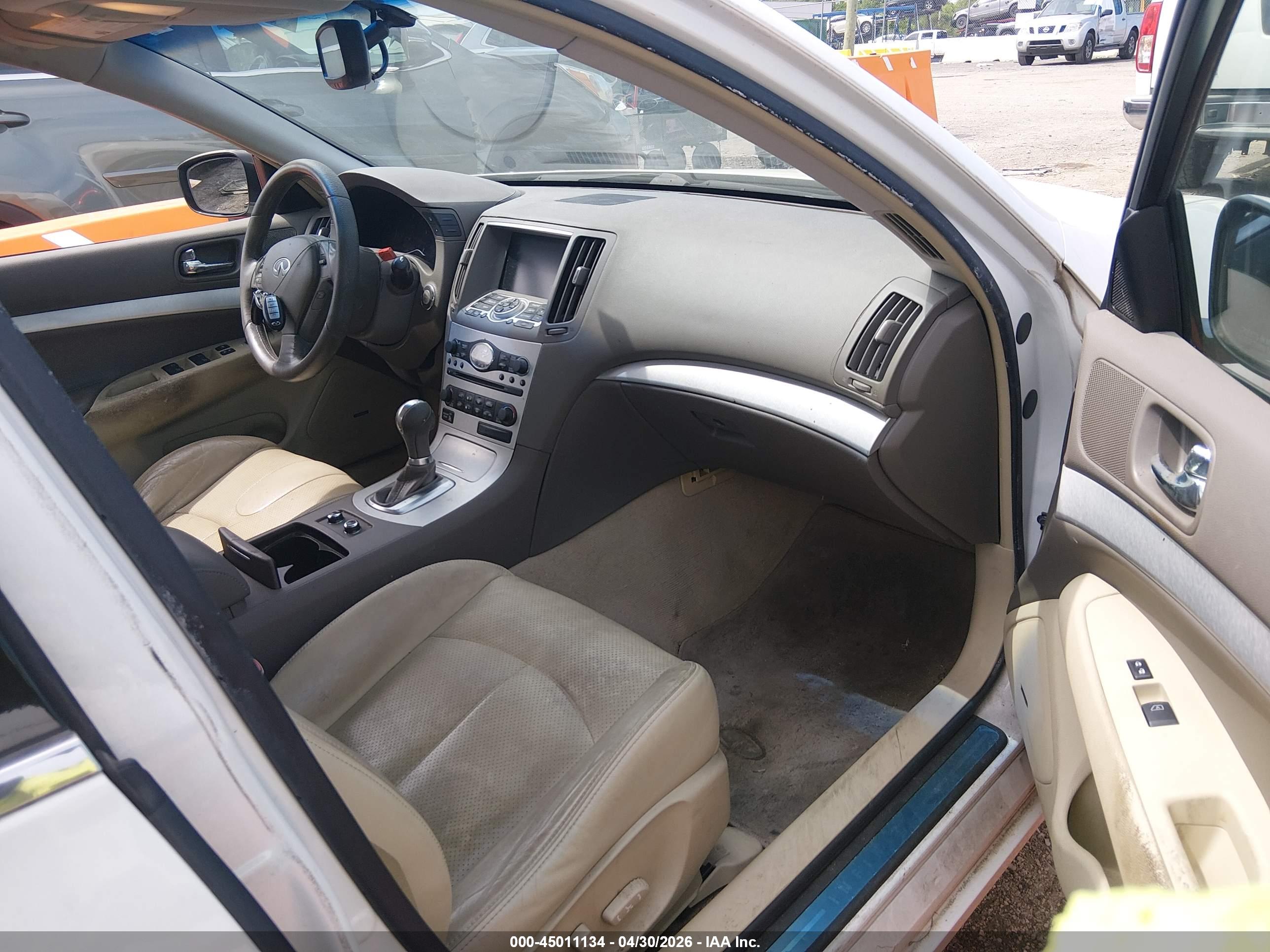 INFINITI G37 image 5