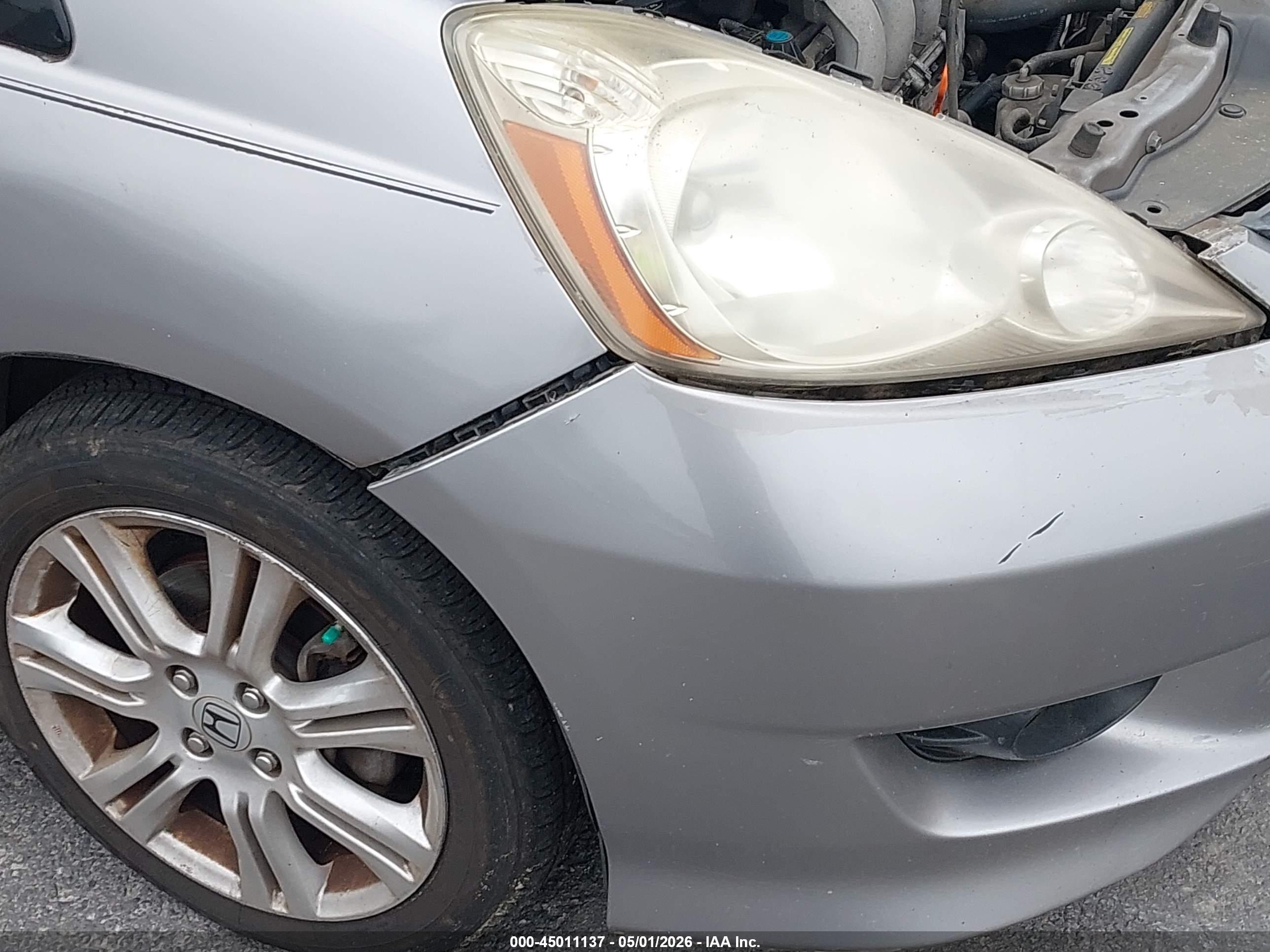 HONDA FIT image 6