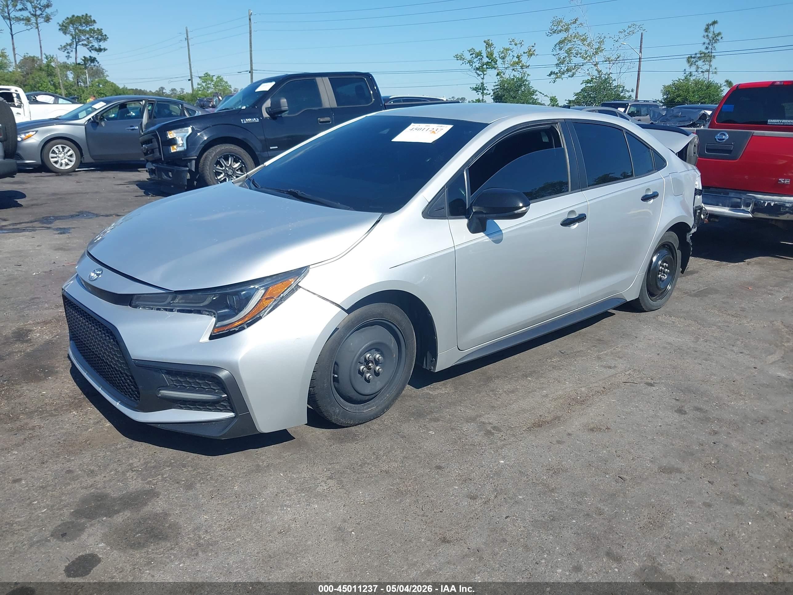 TOYOTA COROLLA image 2