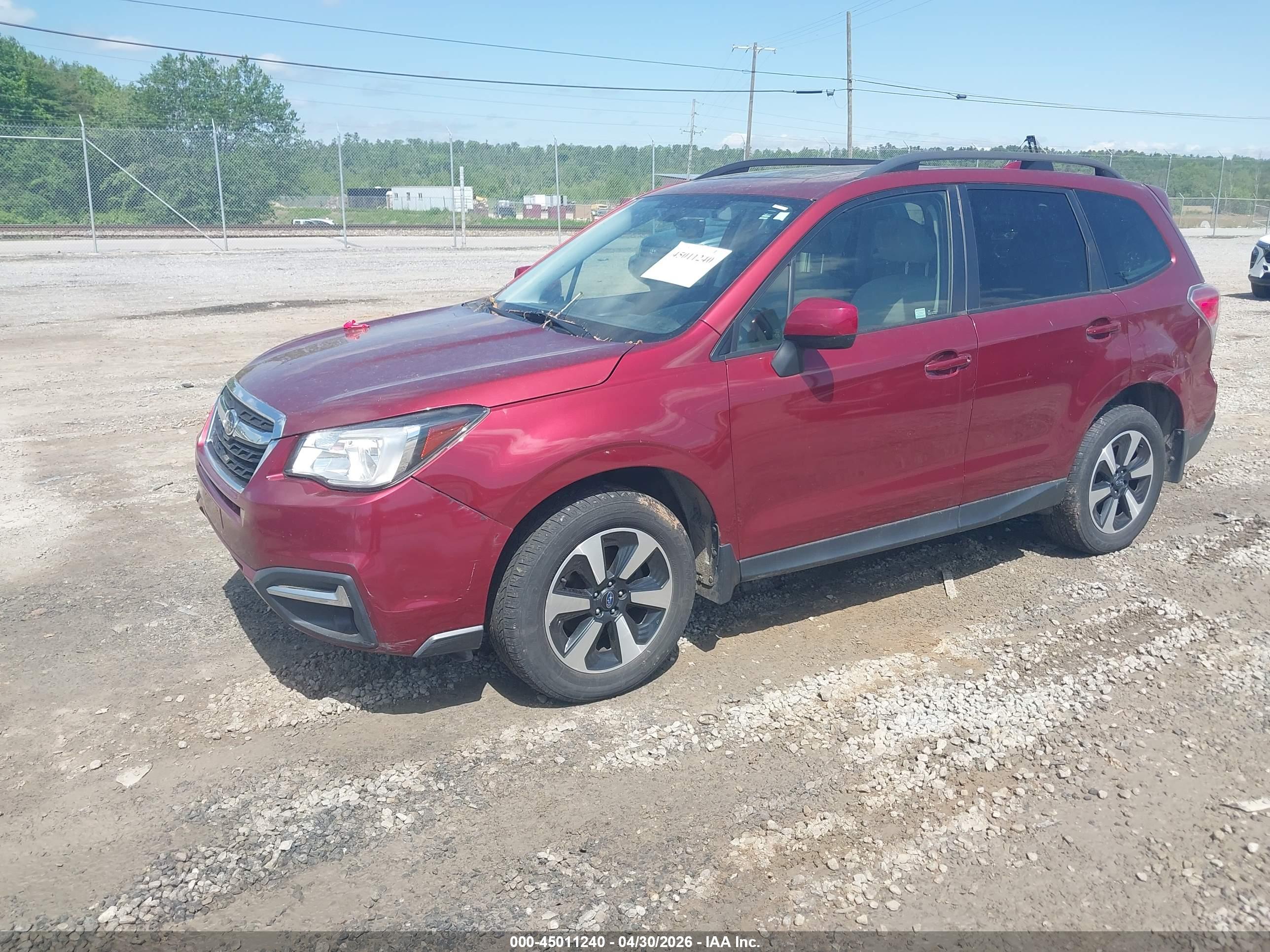 SUBARU FORESTER image 2