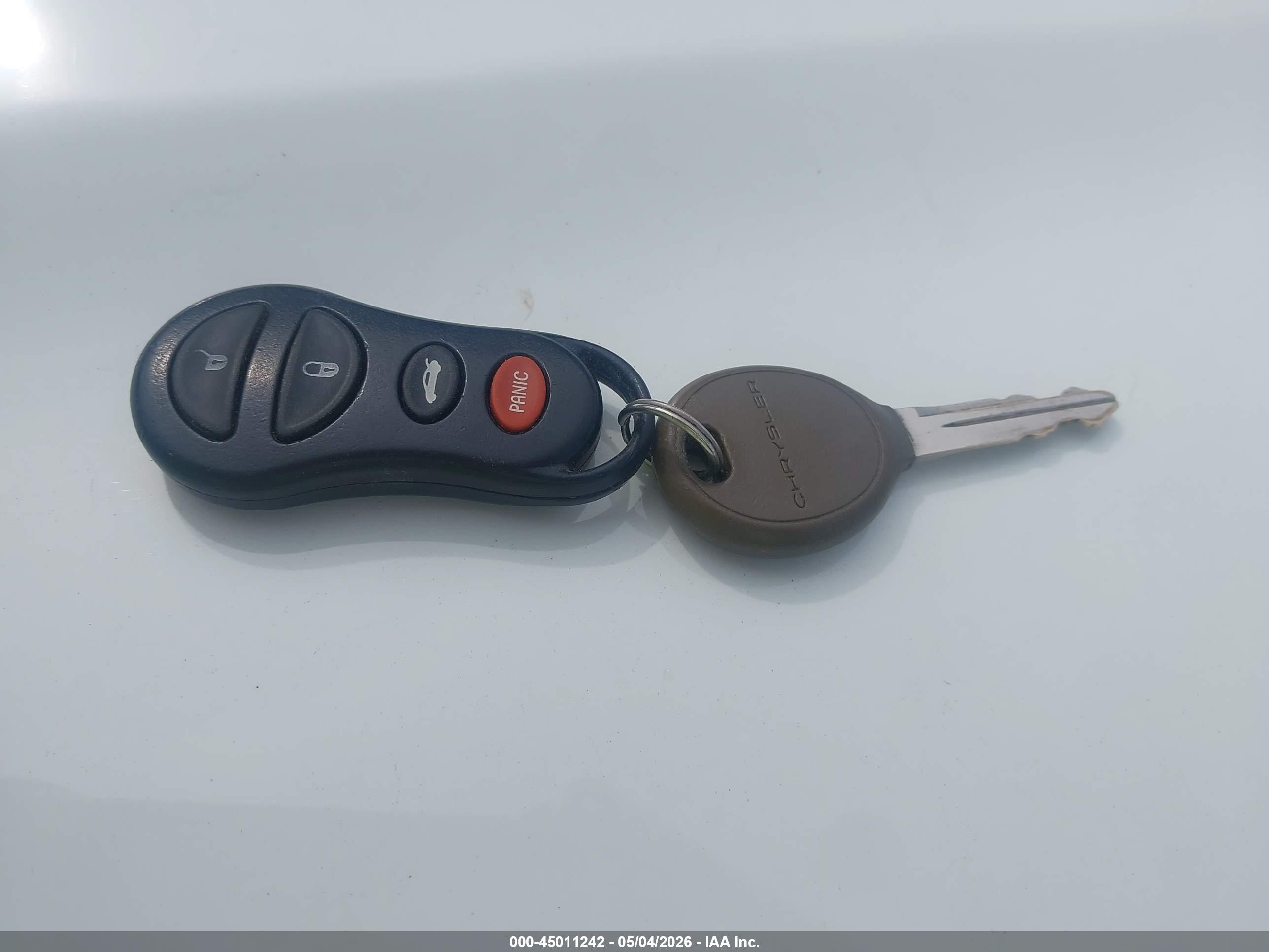 CHRYSLER SEBRING image 11