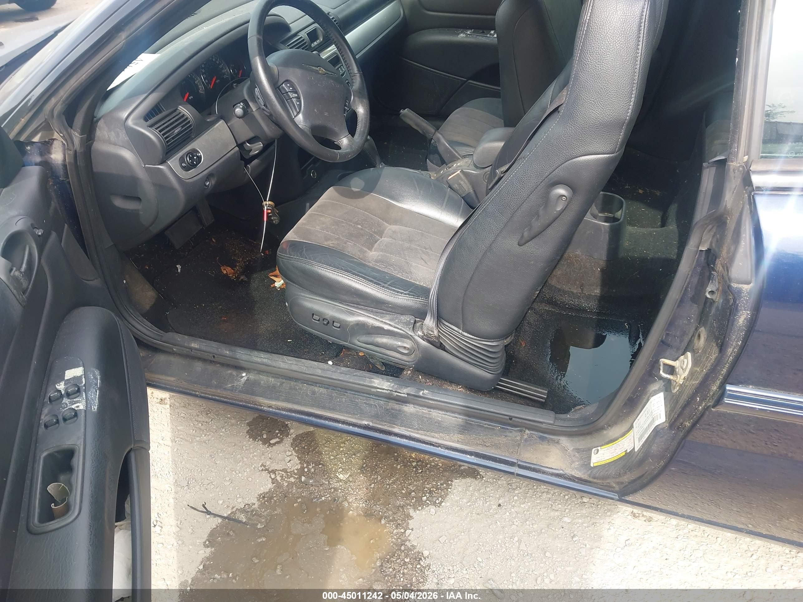 CHRYSLER SEBRING image 6