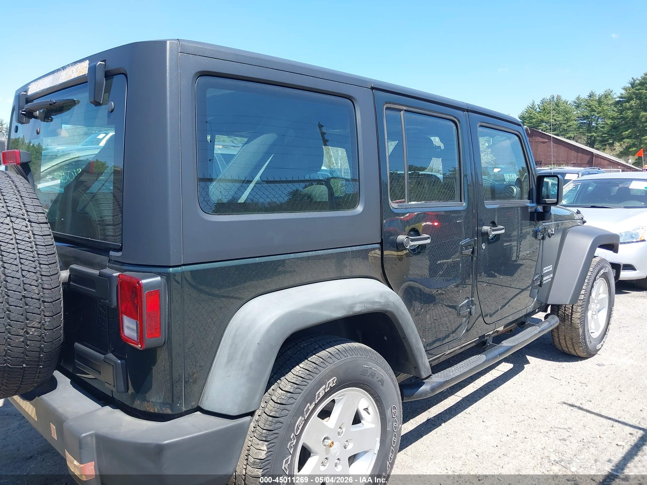 JEEP WRANGLER image 4