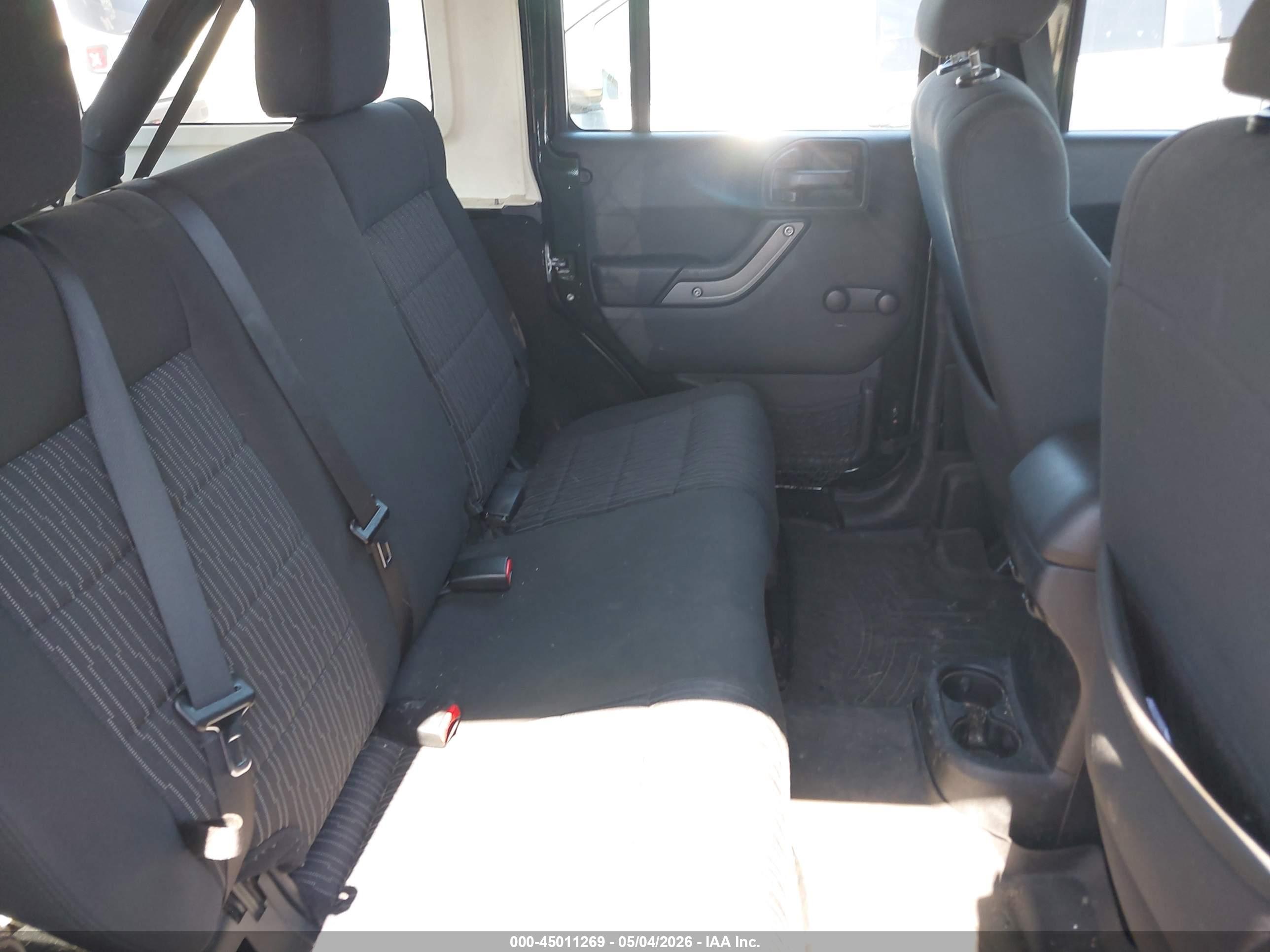 JEEP WRANGLER image 8