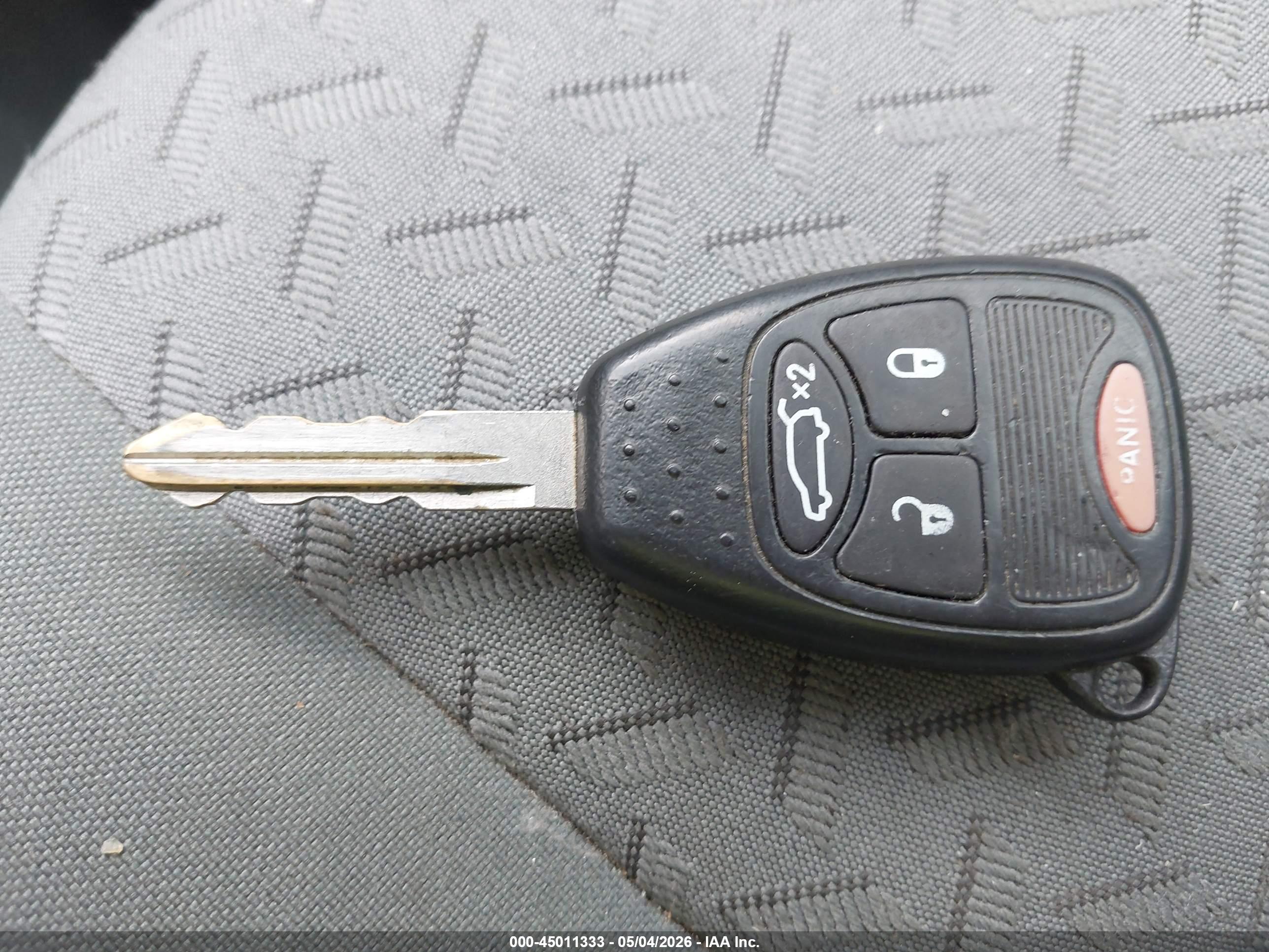 JEEP LIBERTY image 11