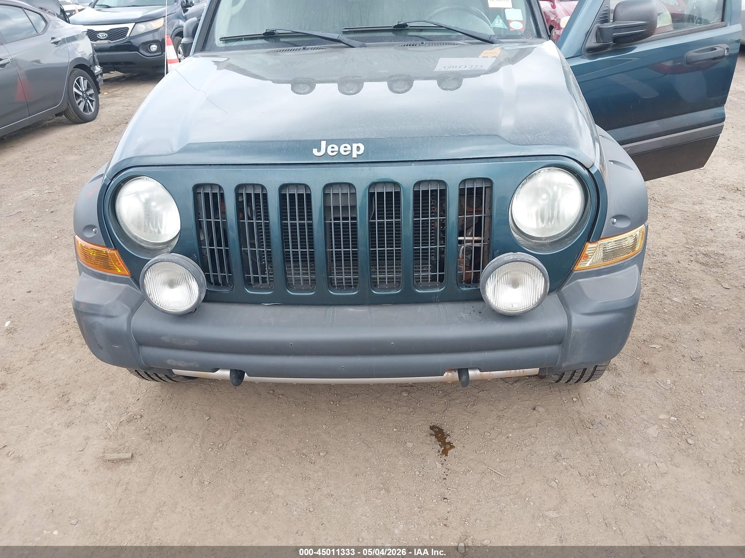 JEEP LIBERTY image 6