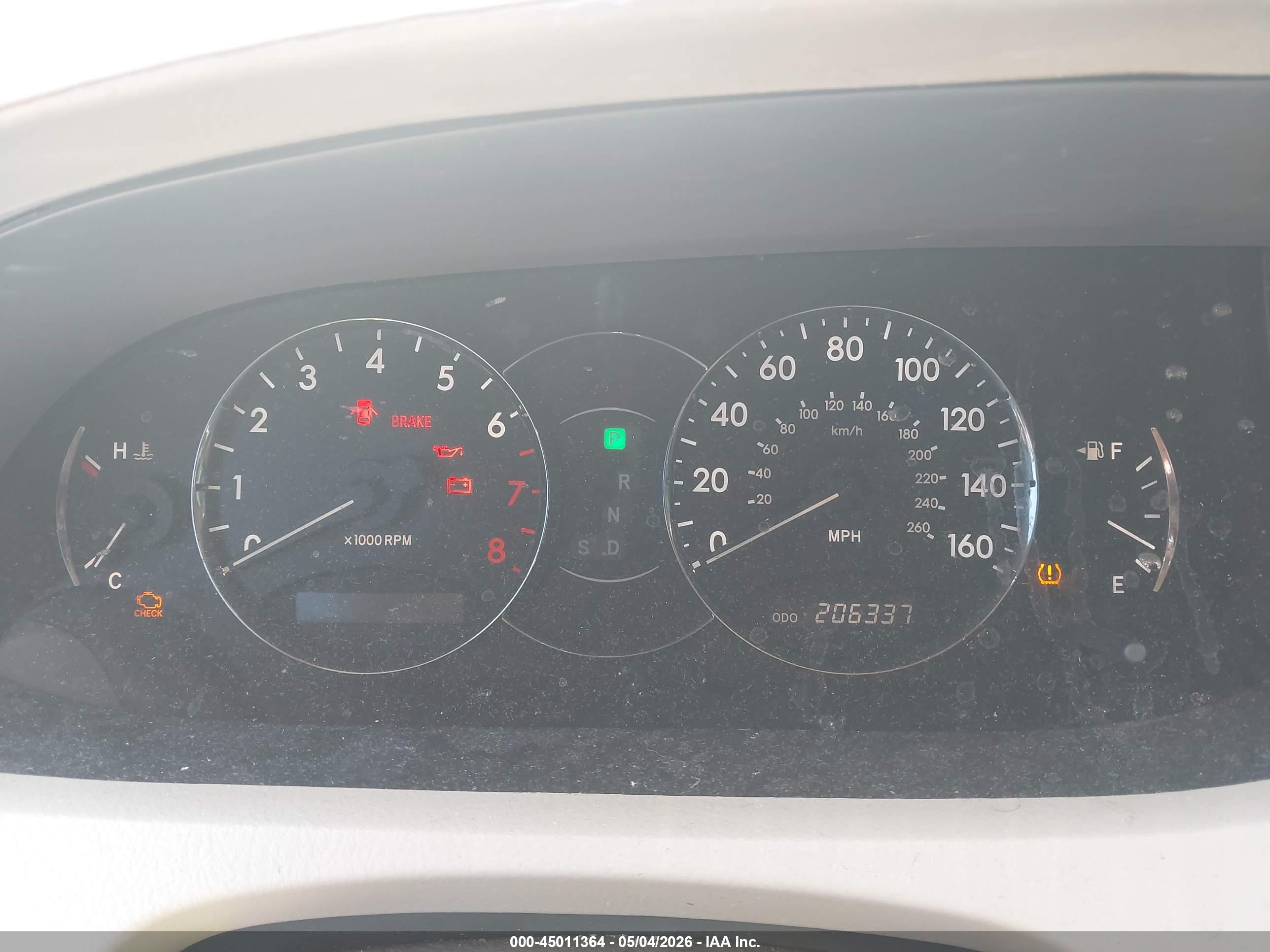 TOYOTA AVALON image 7