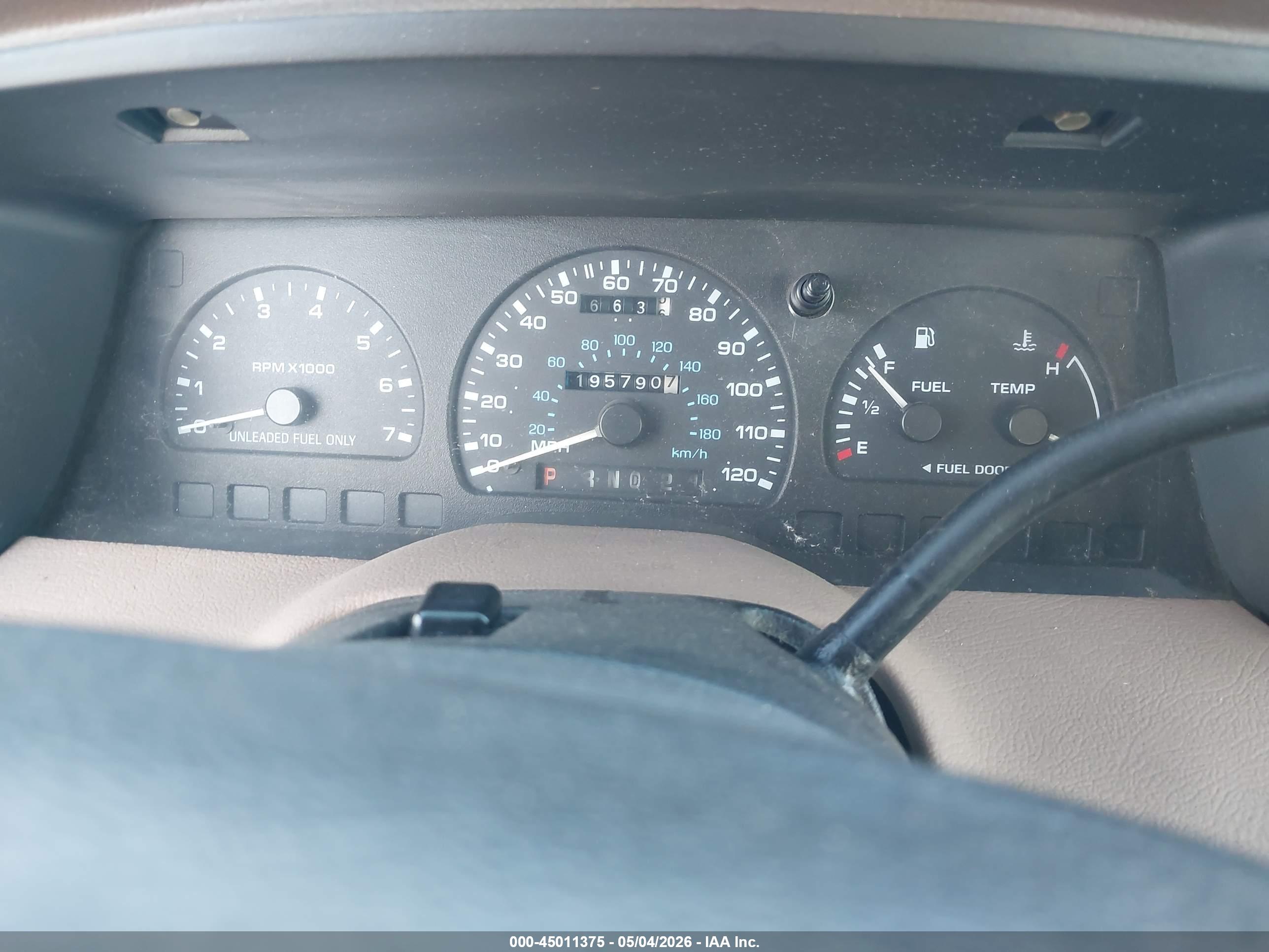 FORD WINDSTAR image 7