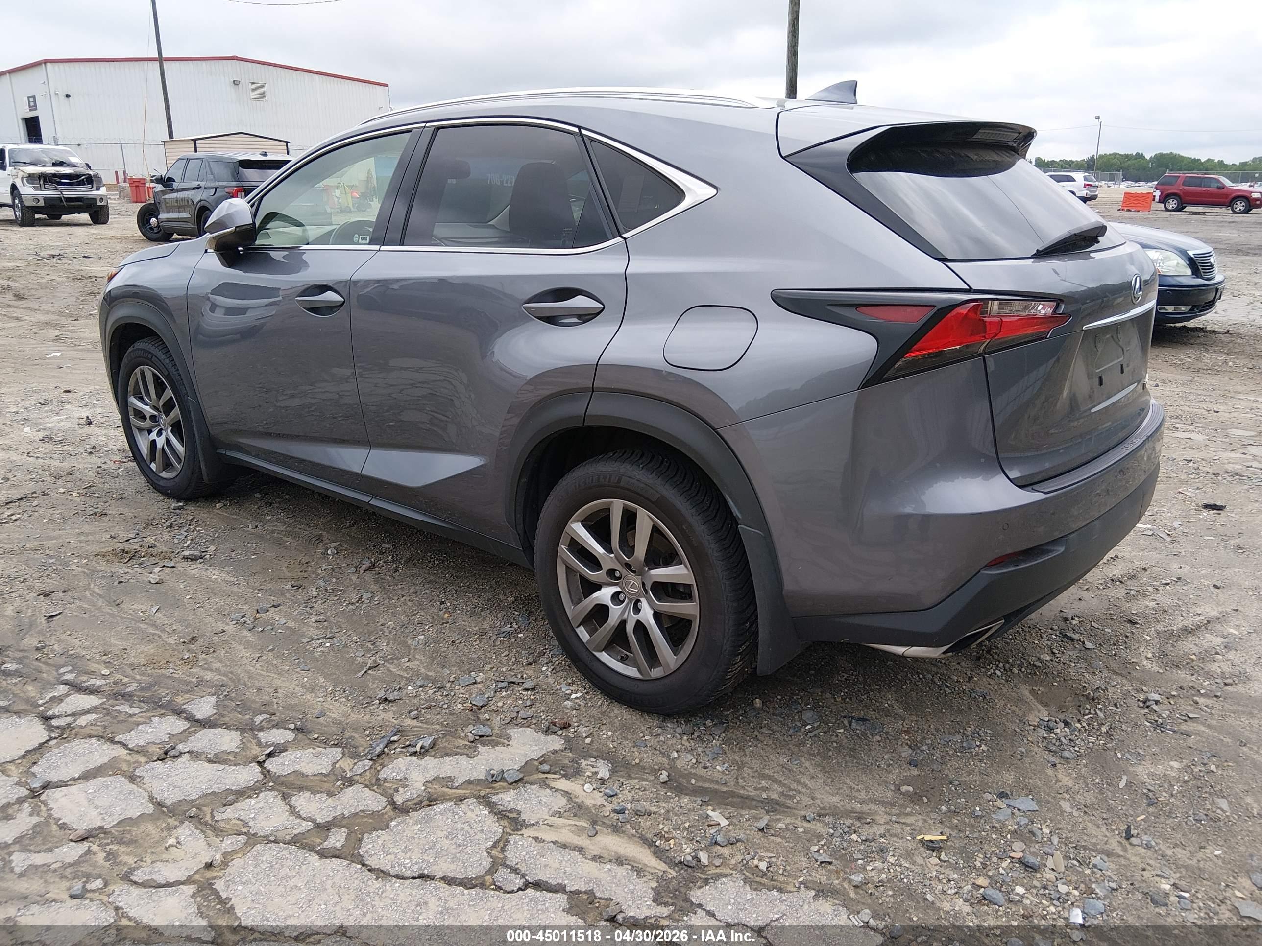 LEXUS NX image 3