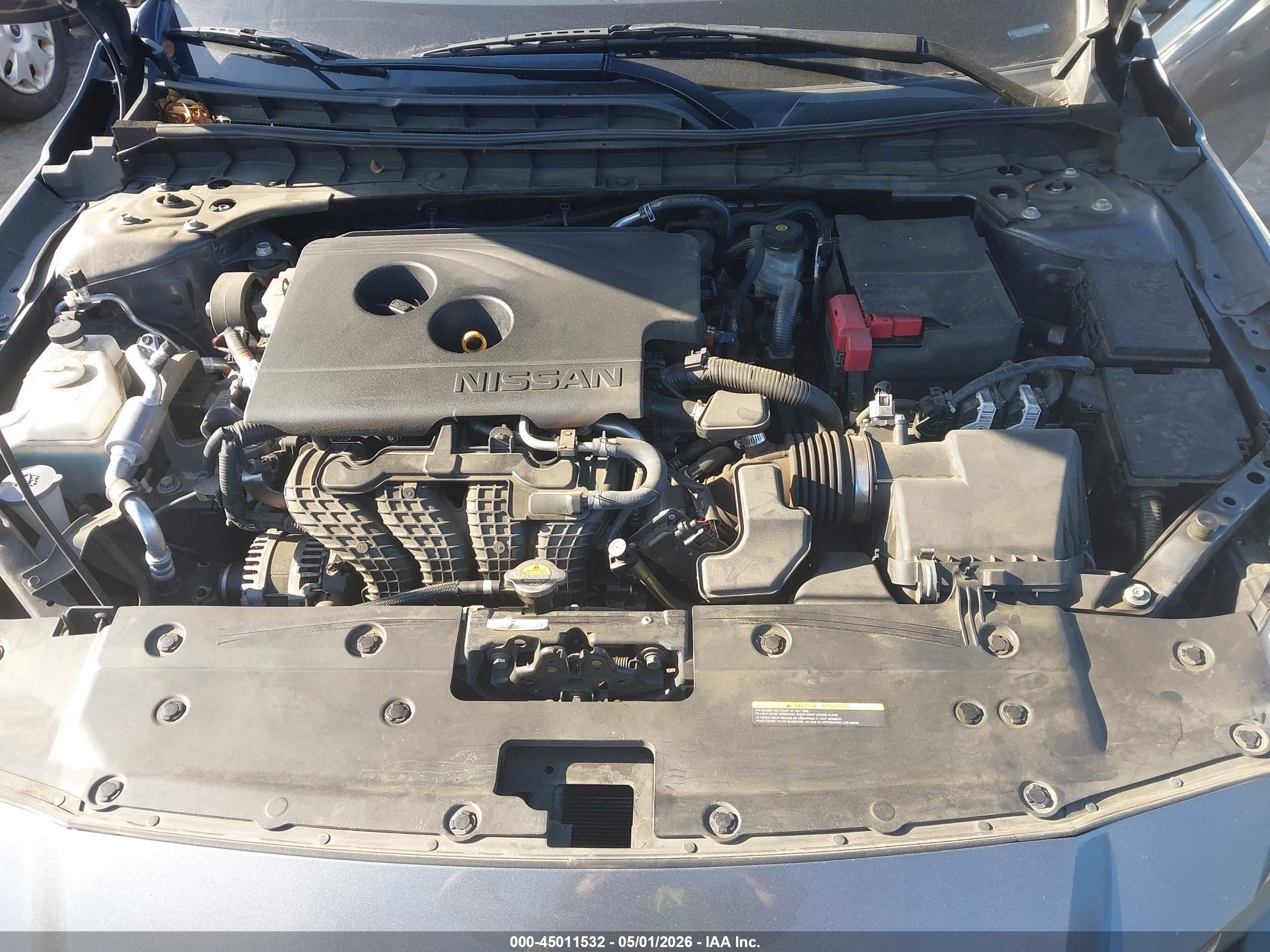 NISSAN ALTIMA image 10