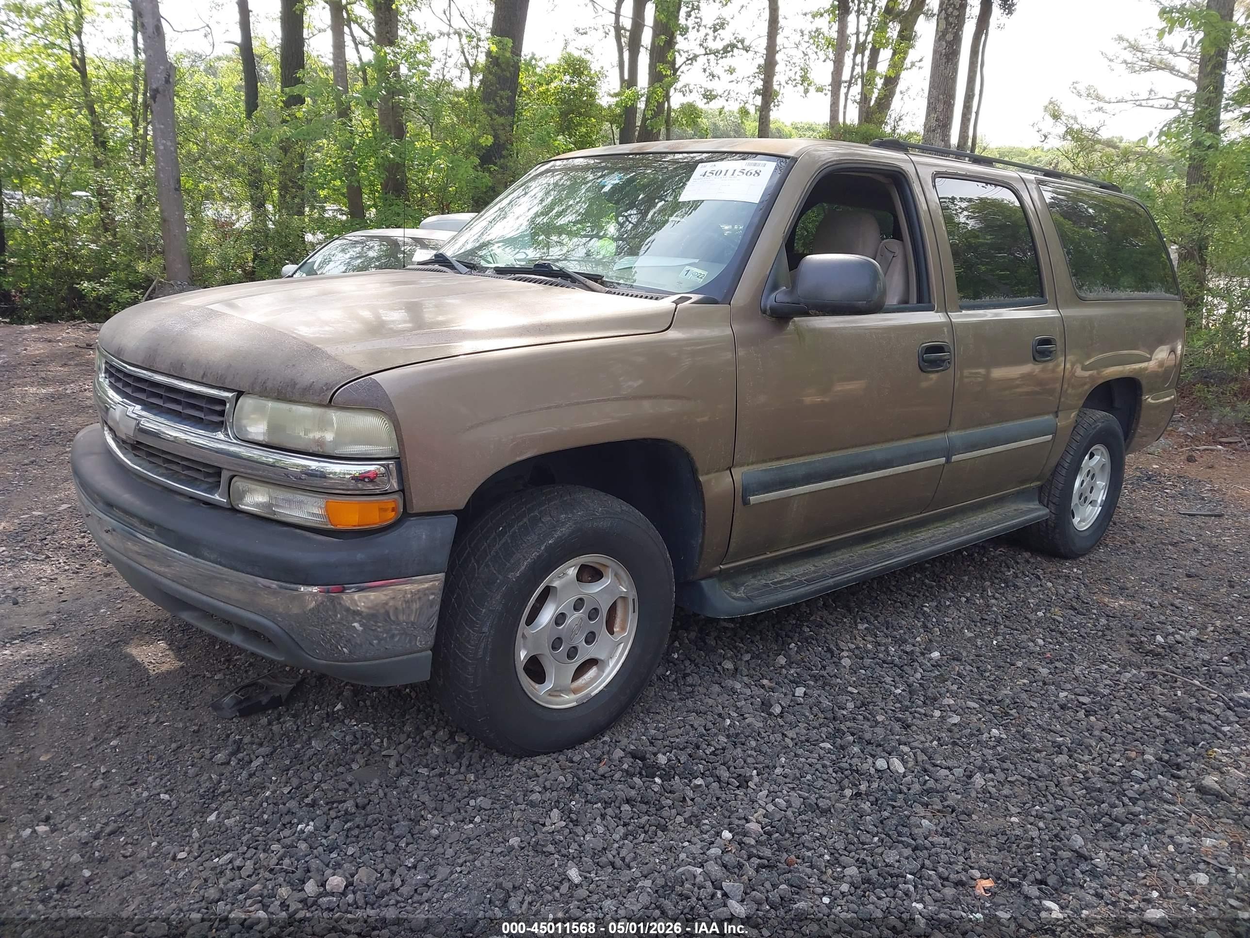 CHEVROLET SUBURBAN image 2