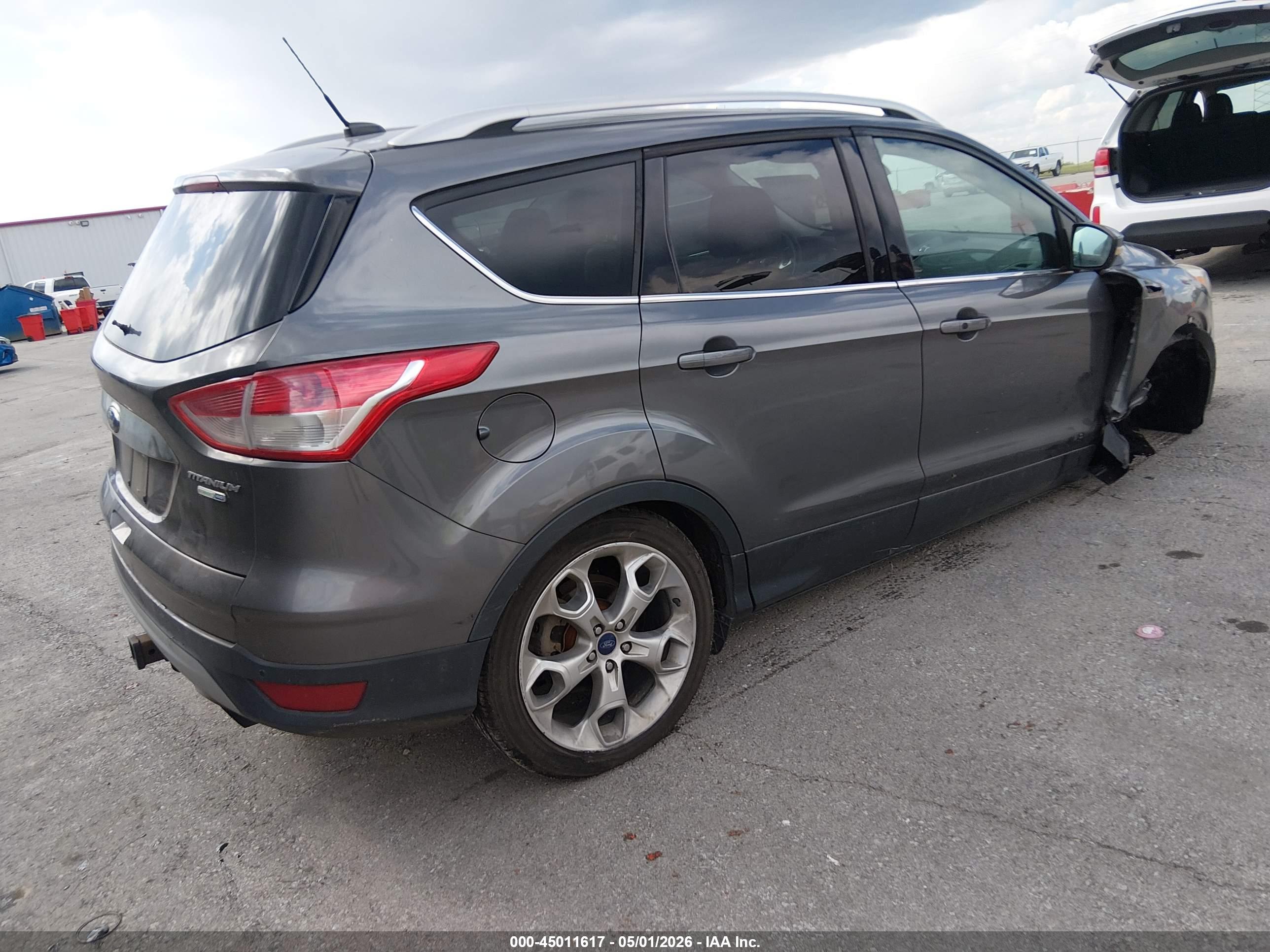 FORD ESCAPE image 4