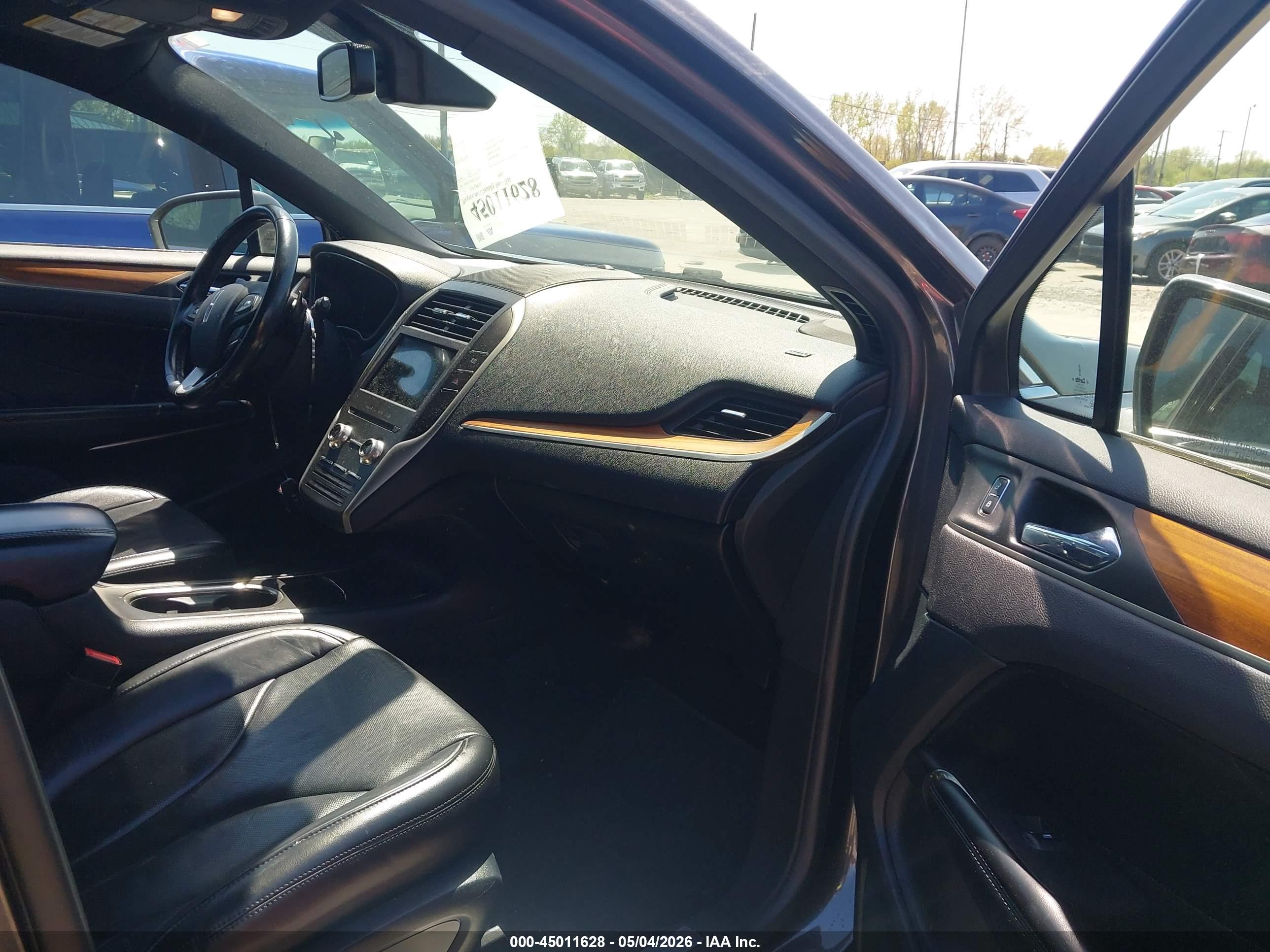 LINCOLN MKC image 5