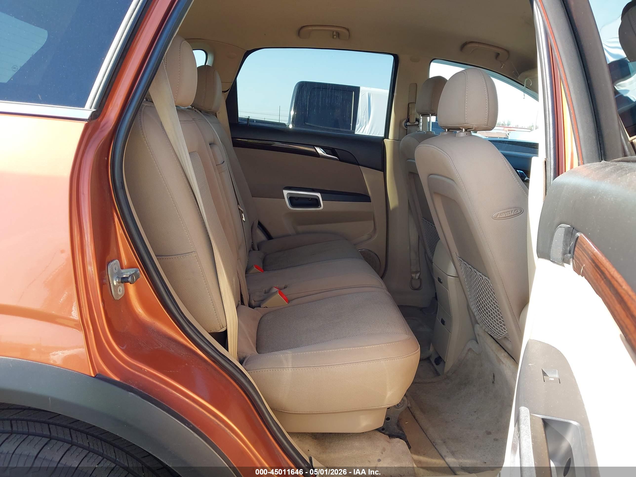 SATURN VUE image 8