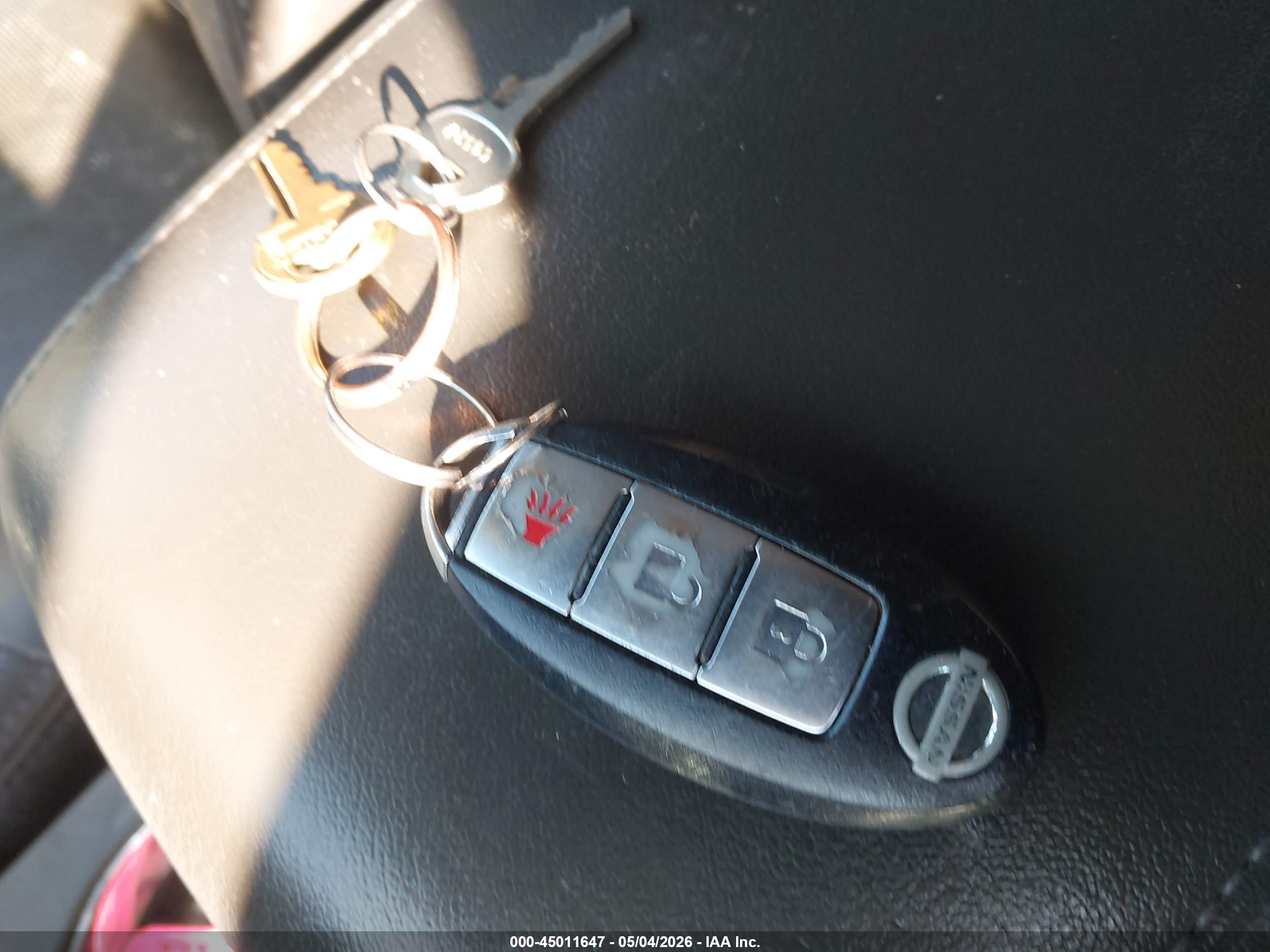 NISSAN PATHFINDER image 11