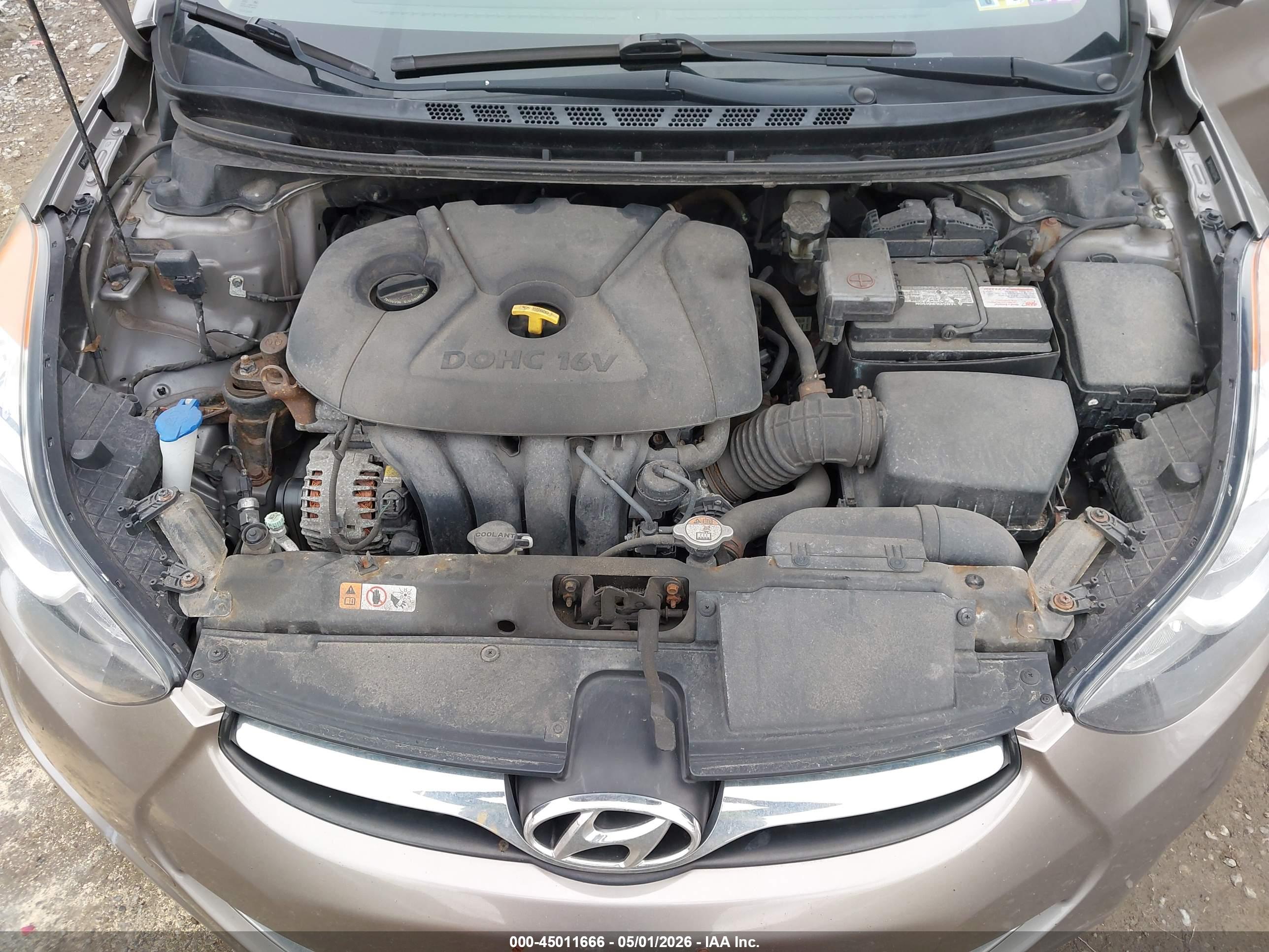 HYUNDAI ELANTRA image 10