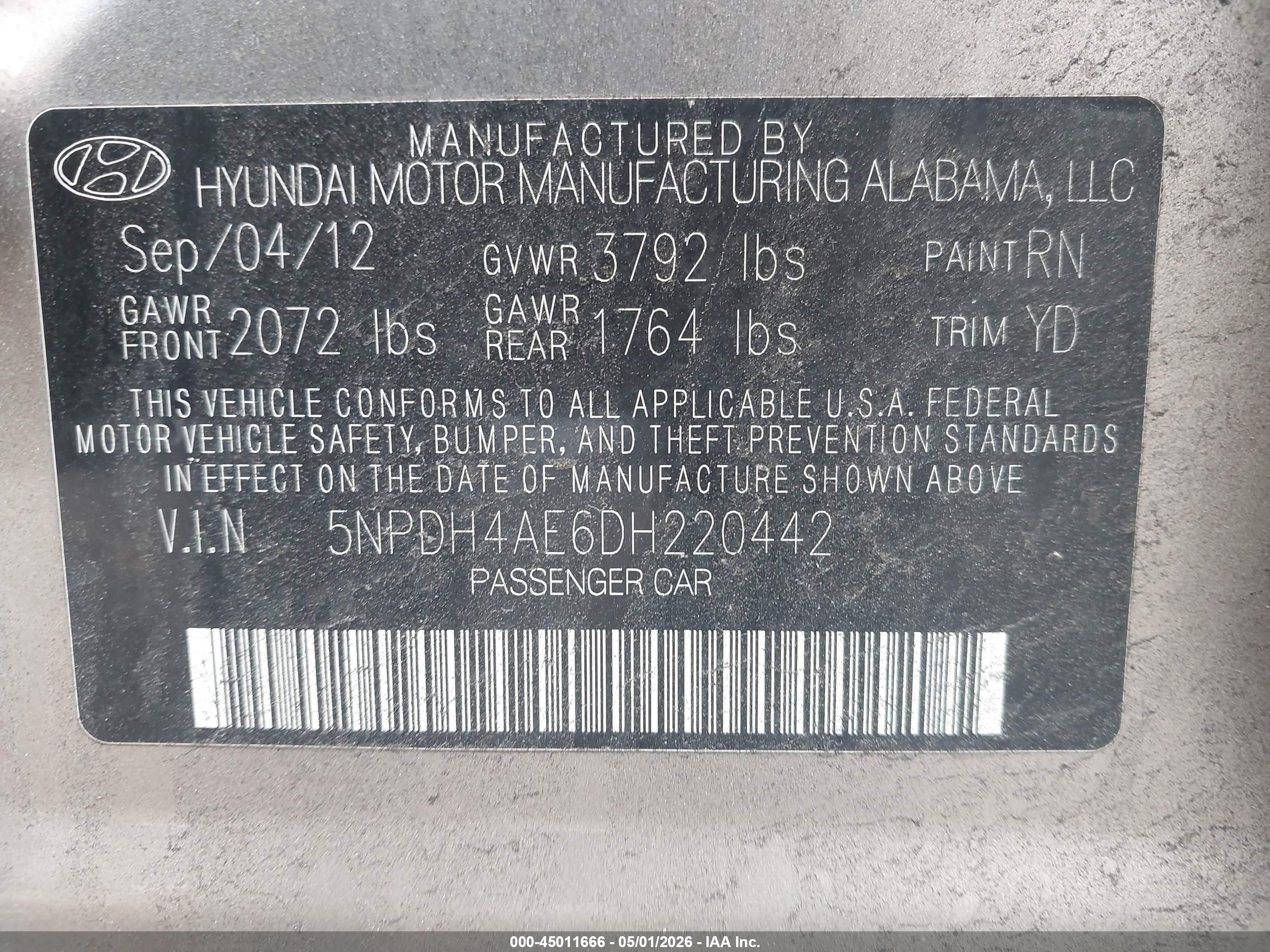 HYUNDAI ELANTRA image 9