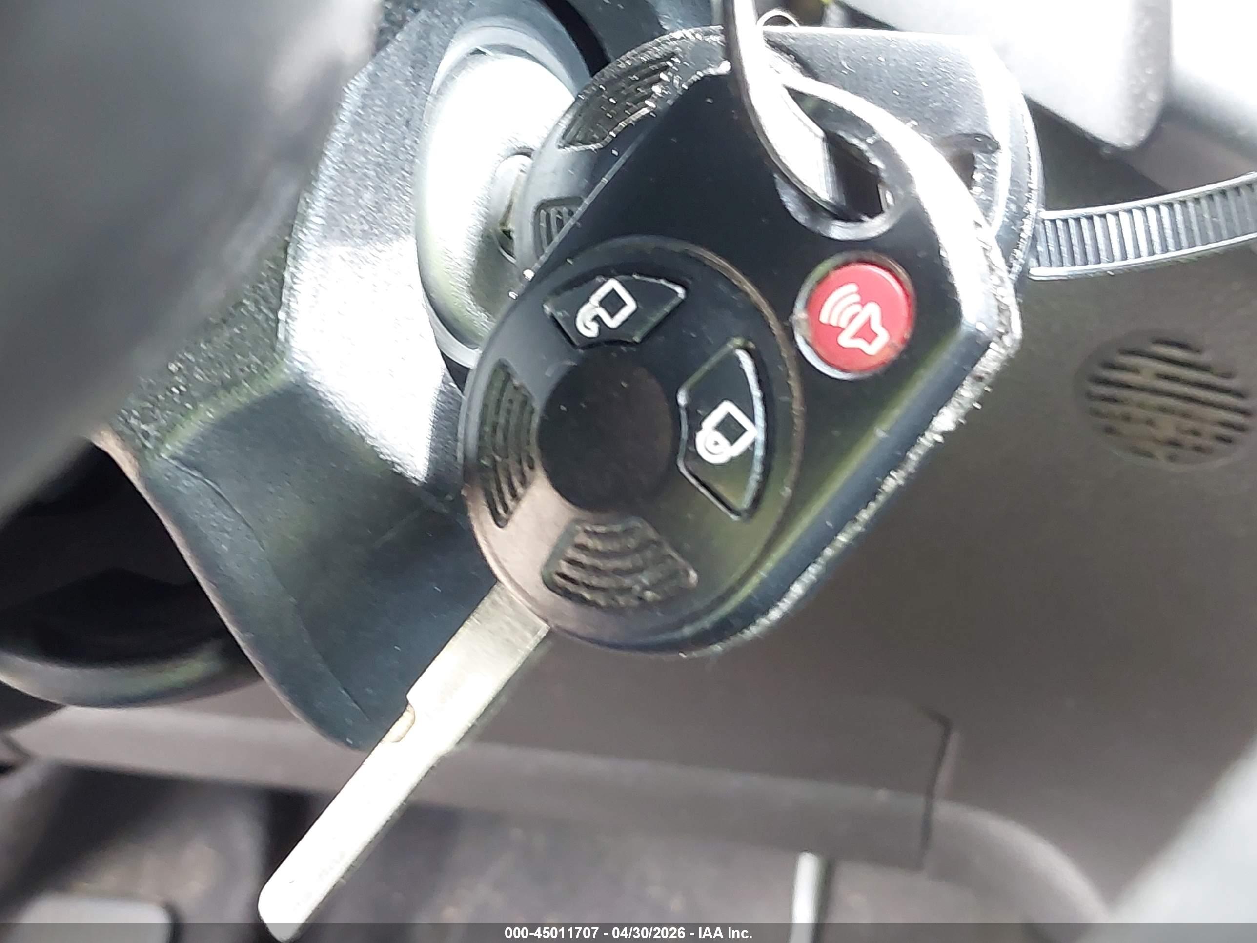 FORD ESCAPE image 11