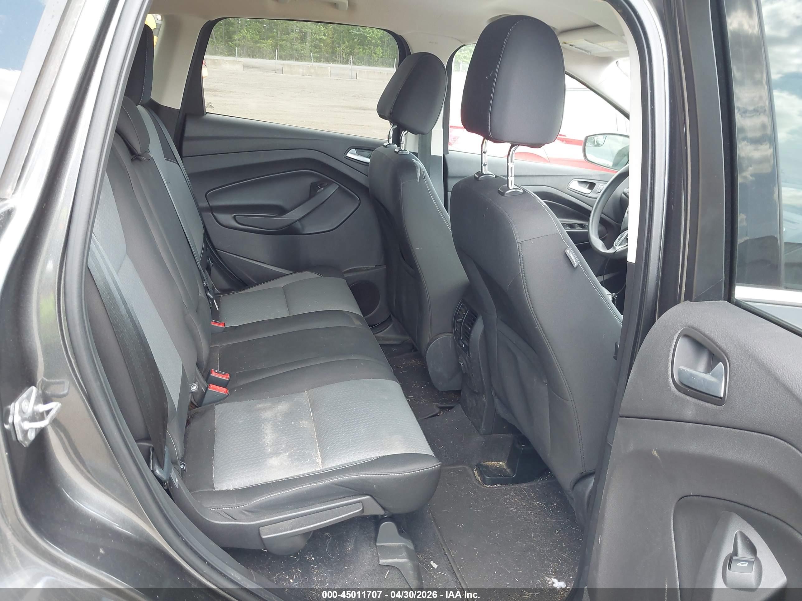 FORD ESCAPE image 8