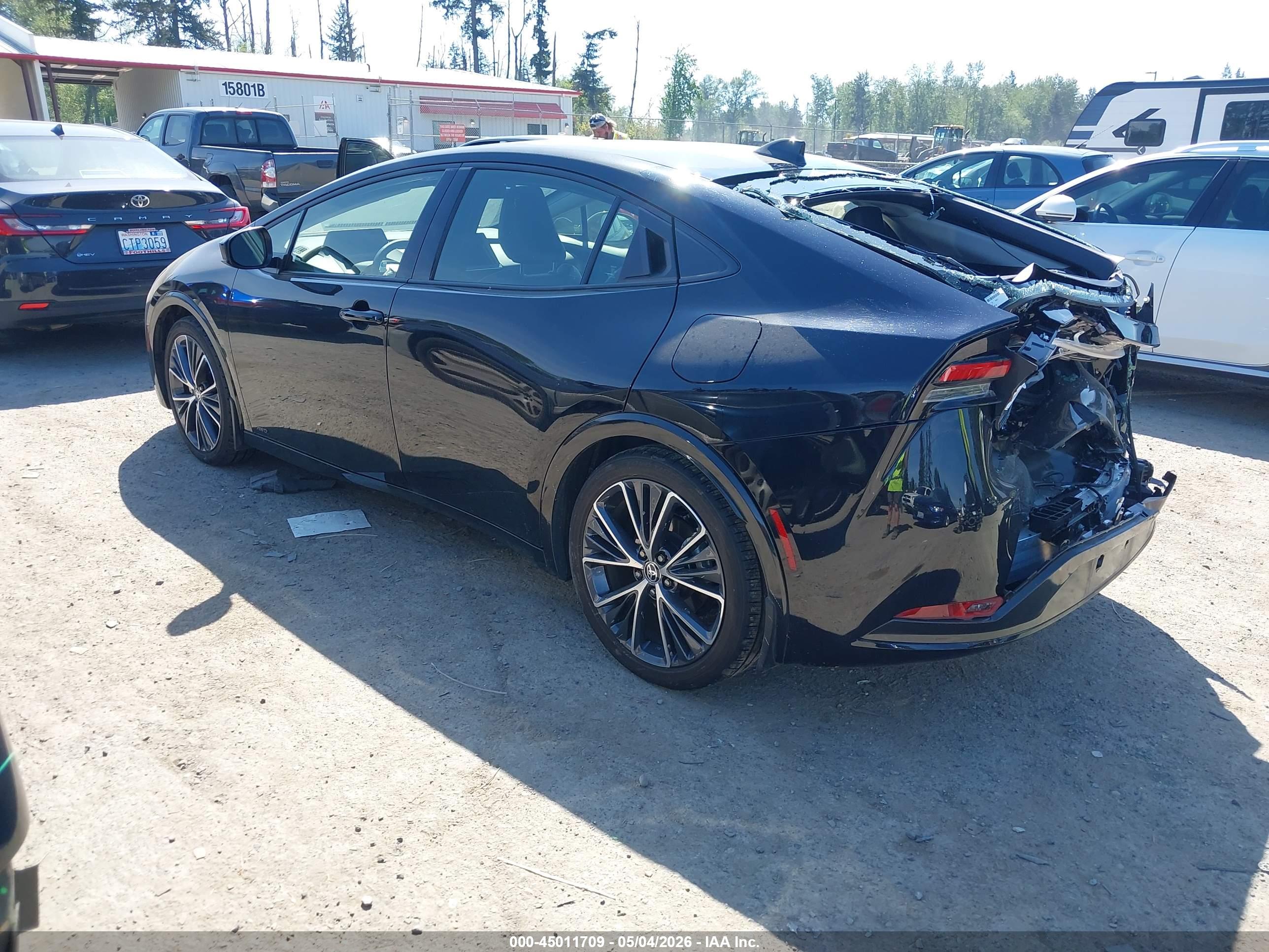 TOYOTA PRIUS image 3