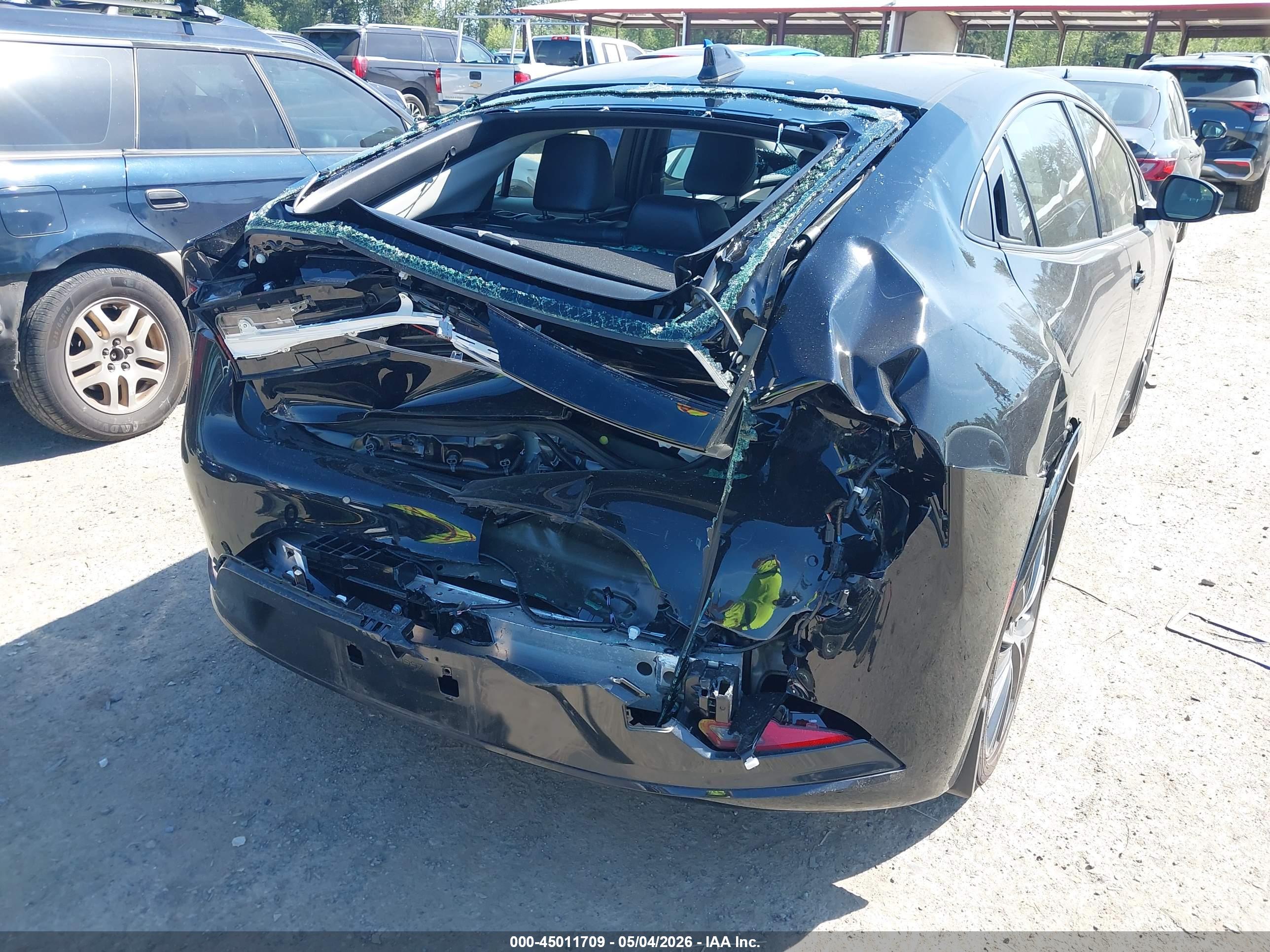 TOYOTA PRIUS image 6